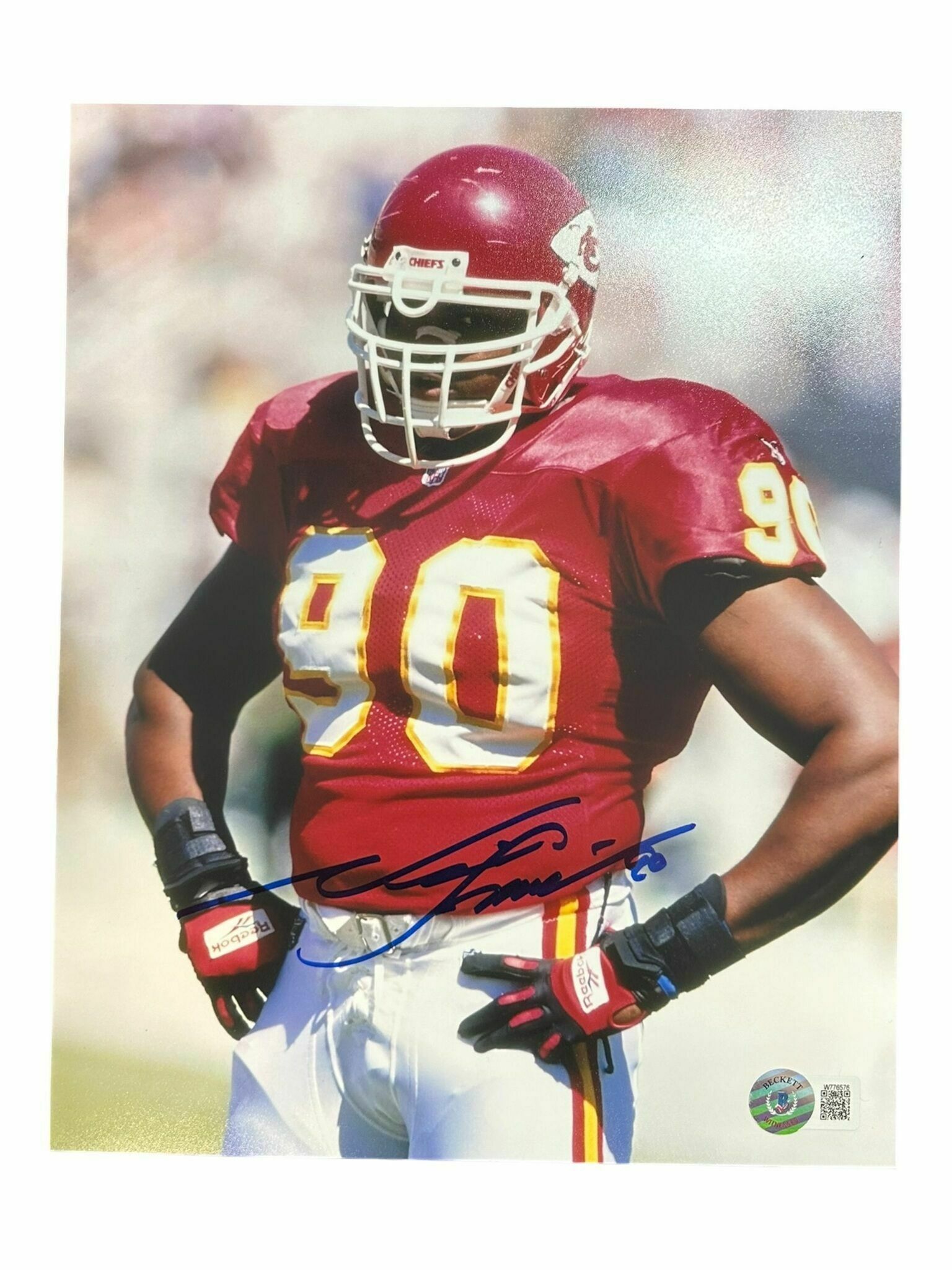 Neil Smith Autographed 8x10 Photo Stare Down In Red Jersey - Beckett Authentic