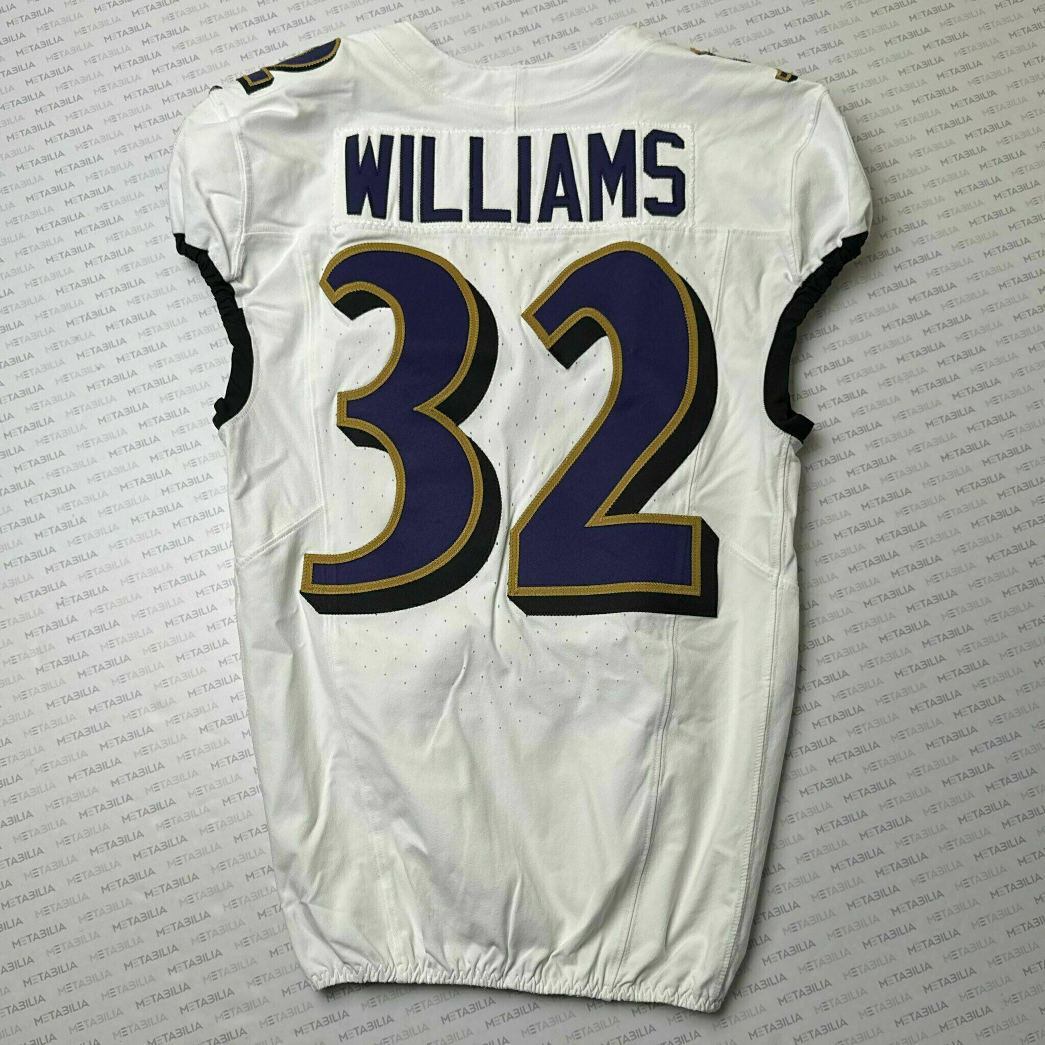 #32 Marcus Williams Team-Issued White Jersey