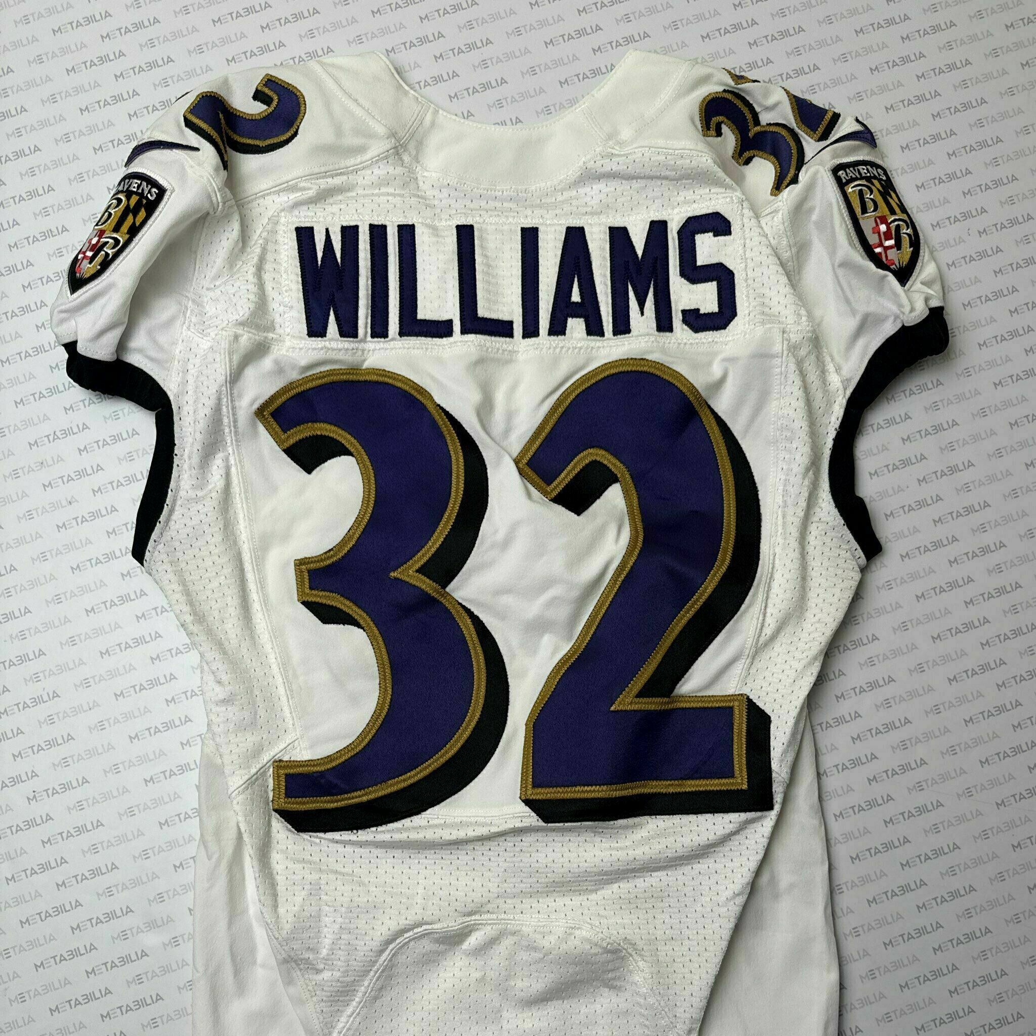 #32 Marcus Williams Team-Issued White Jersey