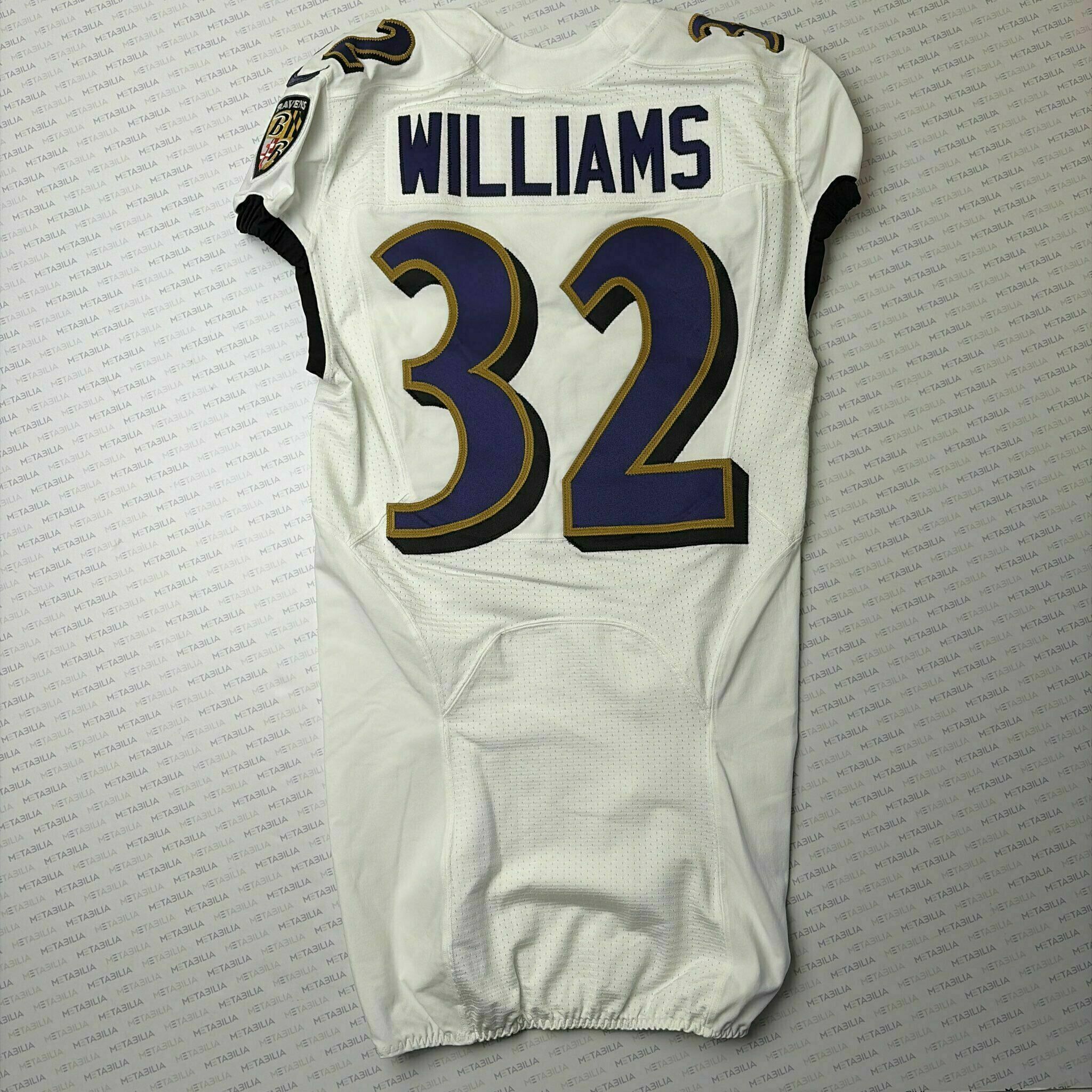 #32 Marcus Williams Team-Issued White Jersey