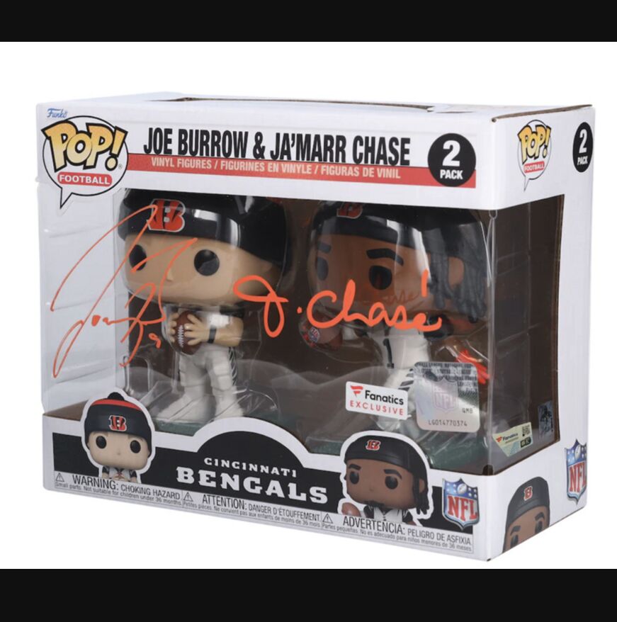 Joe Burrow / Ja'Marr Chase Autographed Vinyl Funko Pop Figure Set Fanatics