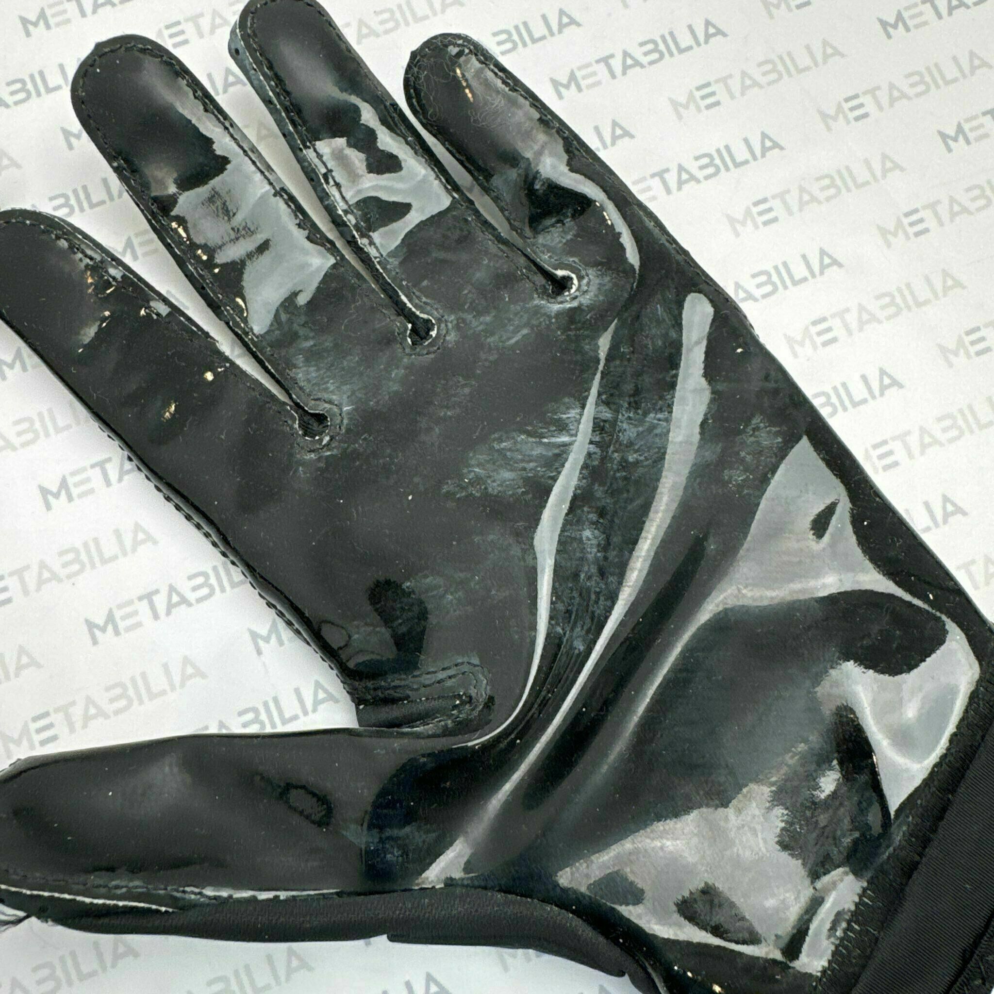 #39 Keondre Jackson Game-Worn Gloves, blk vs GBP 25-26