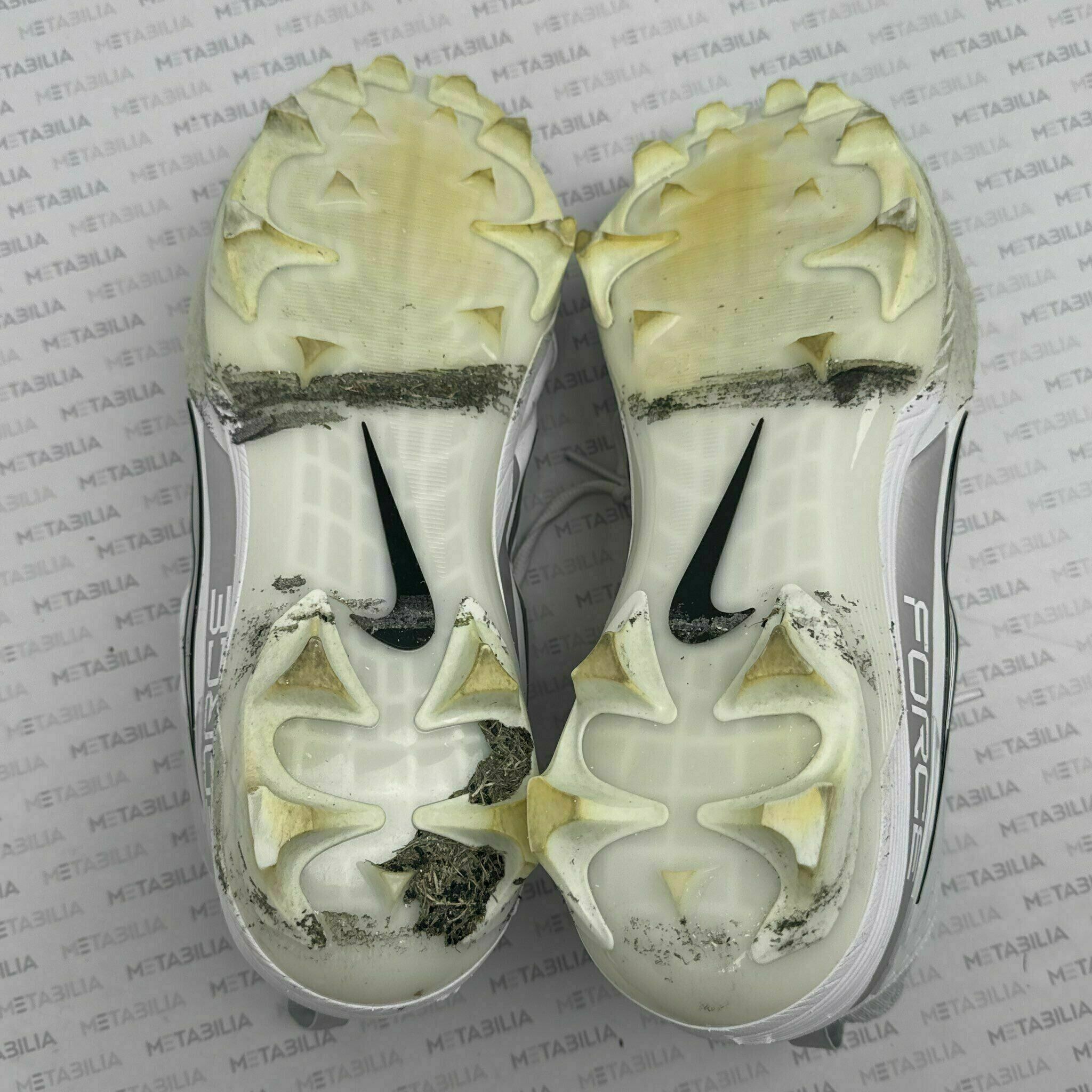 #98 Travis Jones Game-Worn Cleats, US Size 15