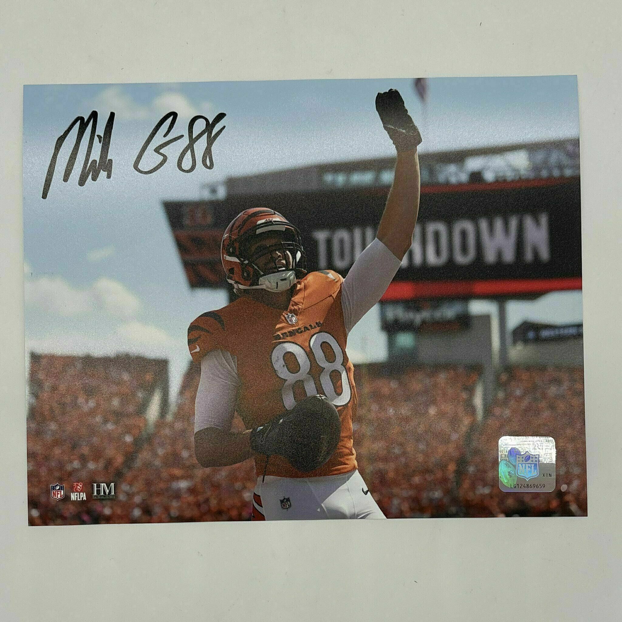 Mike Gesicki Signed 8x10