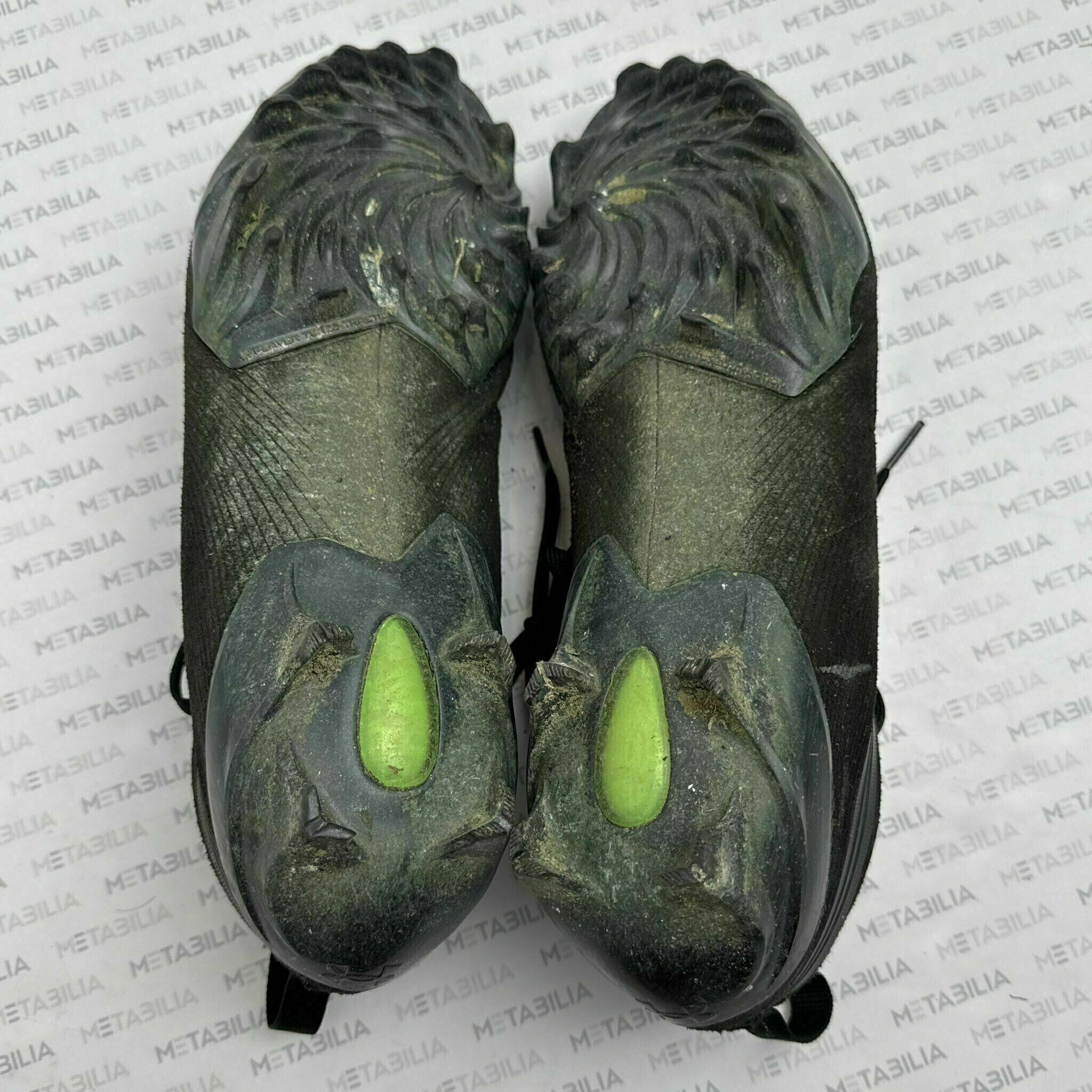 Ravens Player Game-Worn Cleats, US Size 11.5