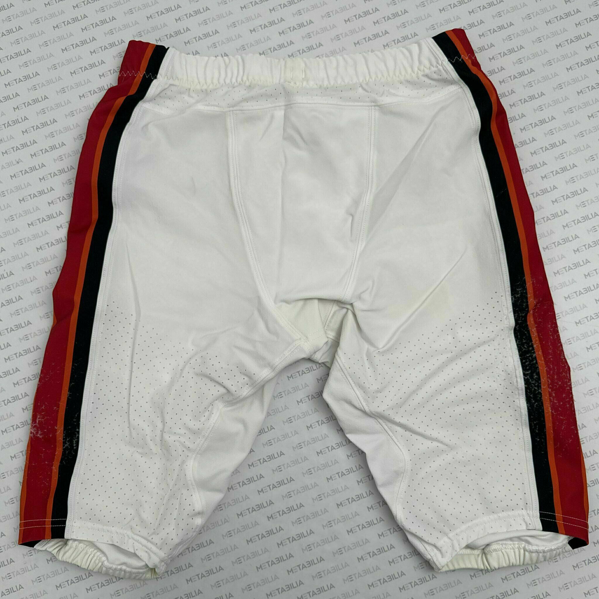 #45 Trotter Game-Worn Pants vs GBP