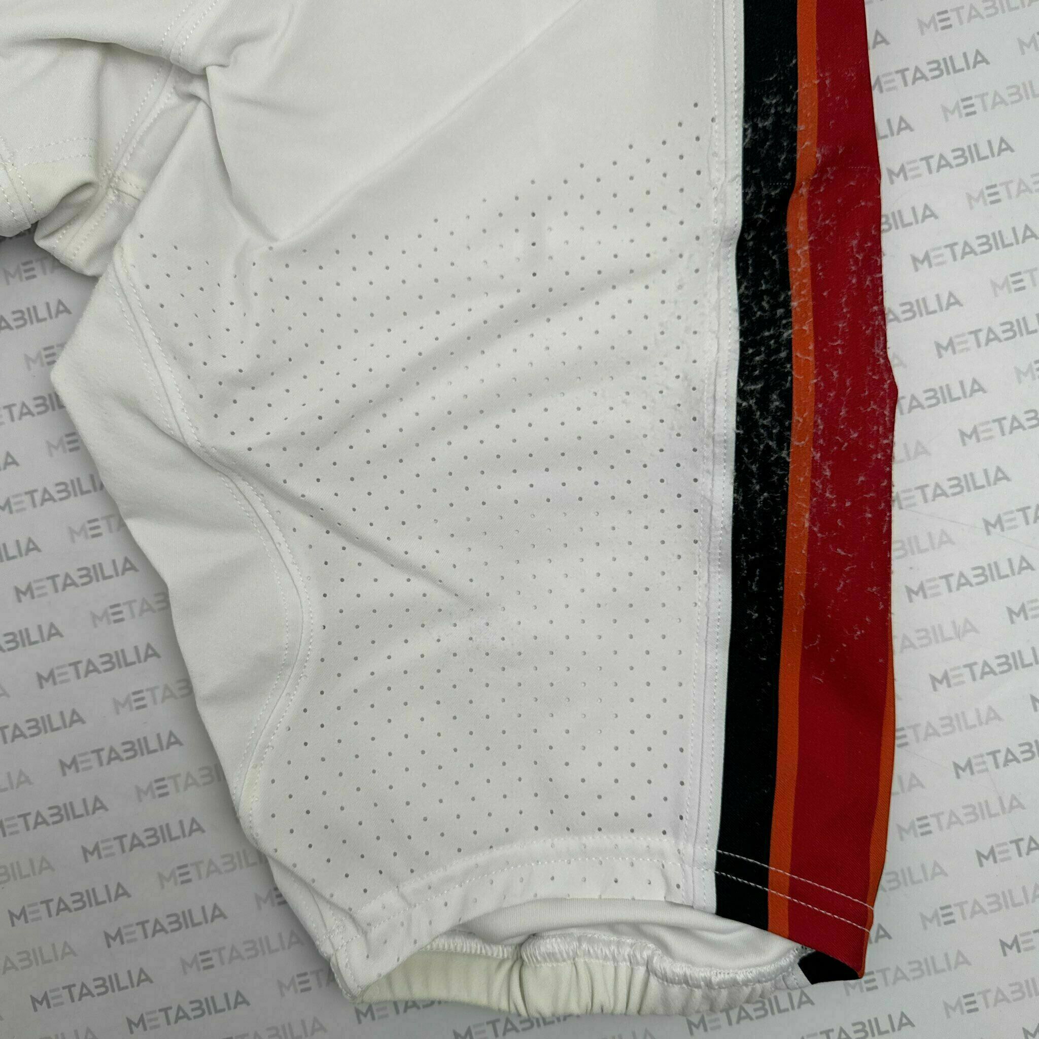 #45 Trotter Game-Worn Pants vs GBP