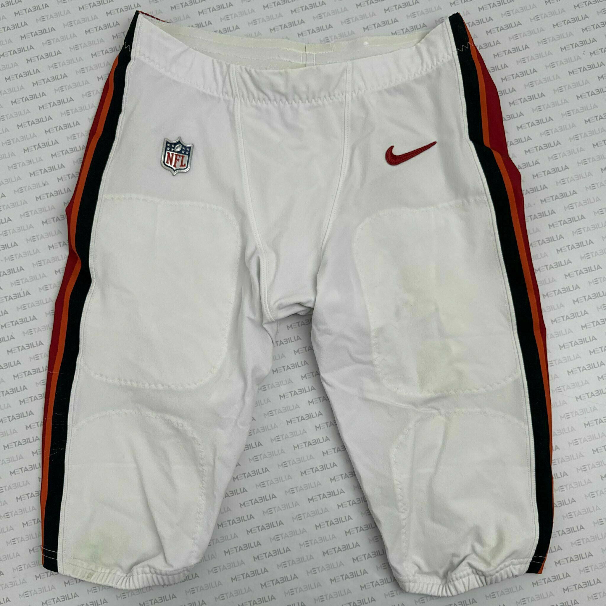 #88 Otton Game-Worn Pants vs GBP