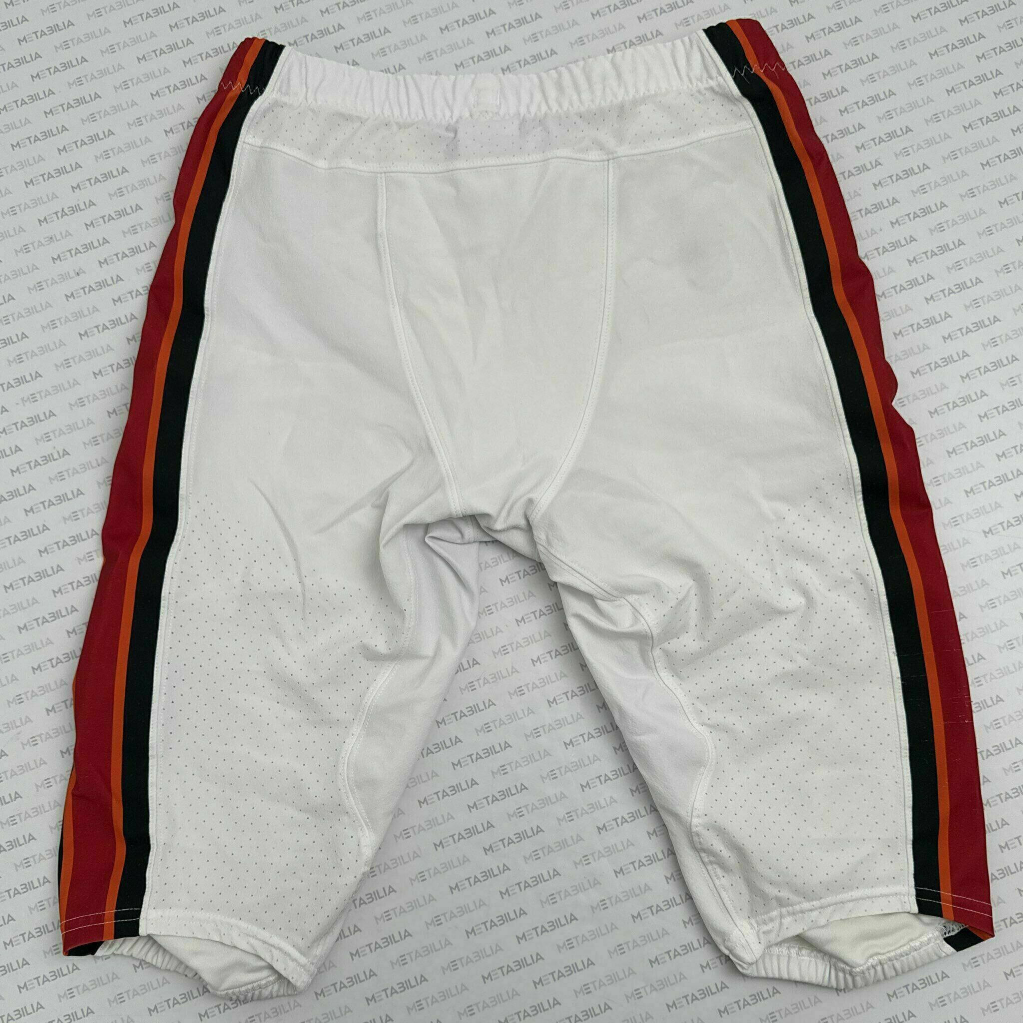 #88 Otton Game-Worn Pants vs GBP