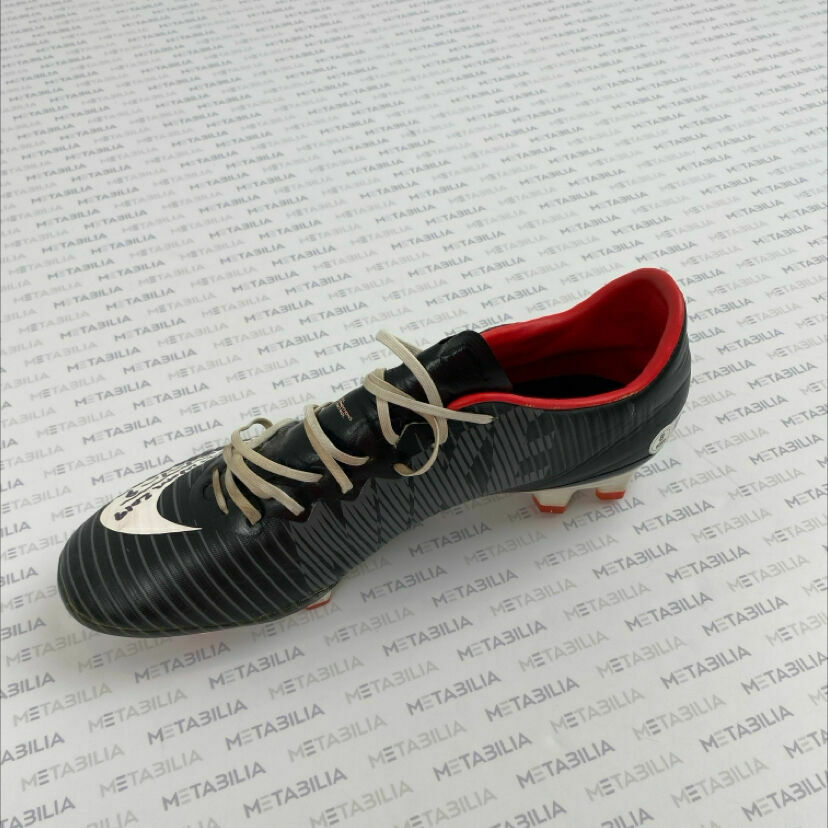 #9 Tucker Signed & Inscribed Game-Worn Single Right Cleat