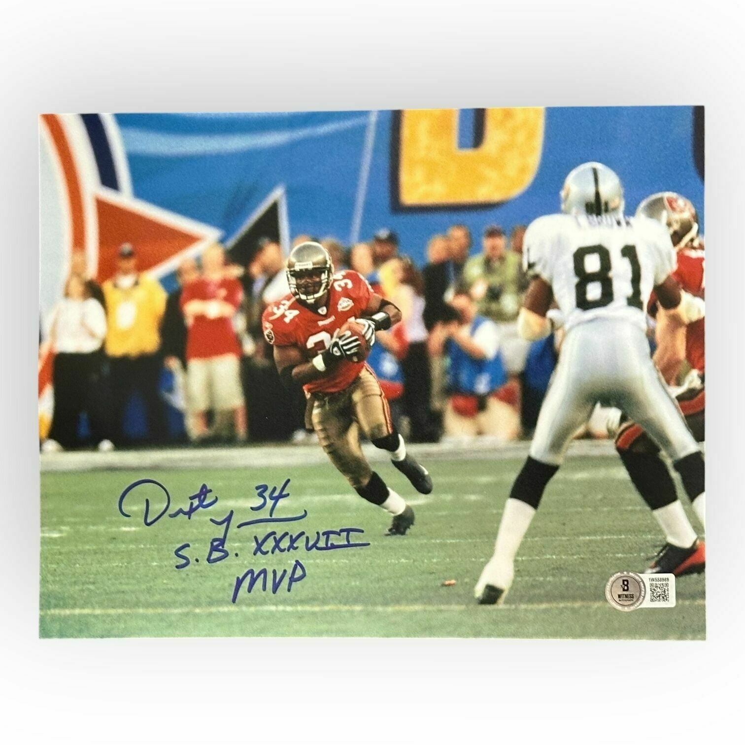 Dexter Jackson Autographed Running 8x10 in Red Jersey w/SB XXXVII MVP Inscription - Beckett