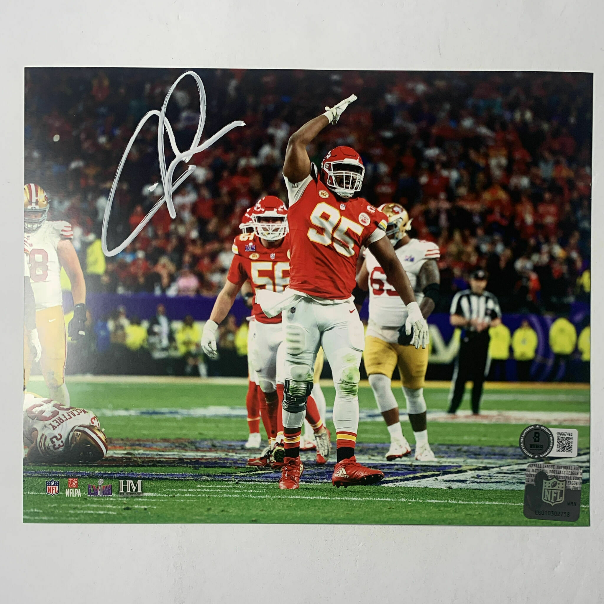 Chris Jones Signed 8x10 SBLVIII Hand Up