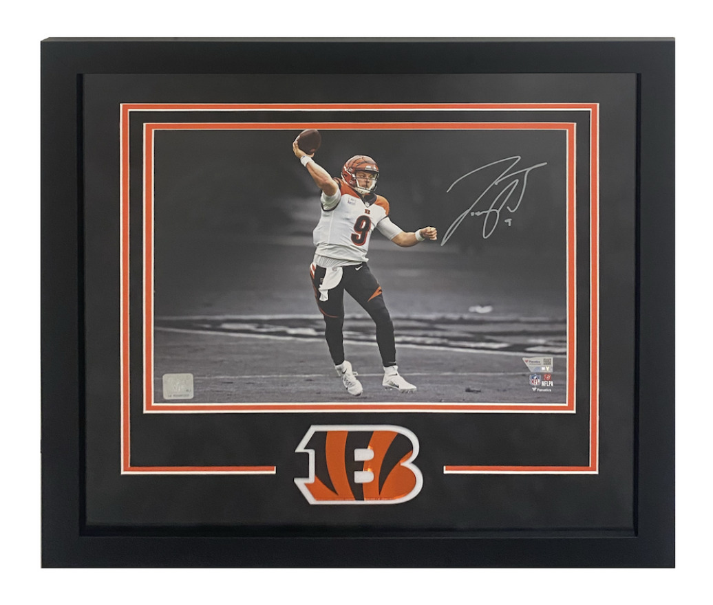 Joe Burrow Autographed Bengals "Throwing" Framed 11" x 14" Photo Fanatics