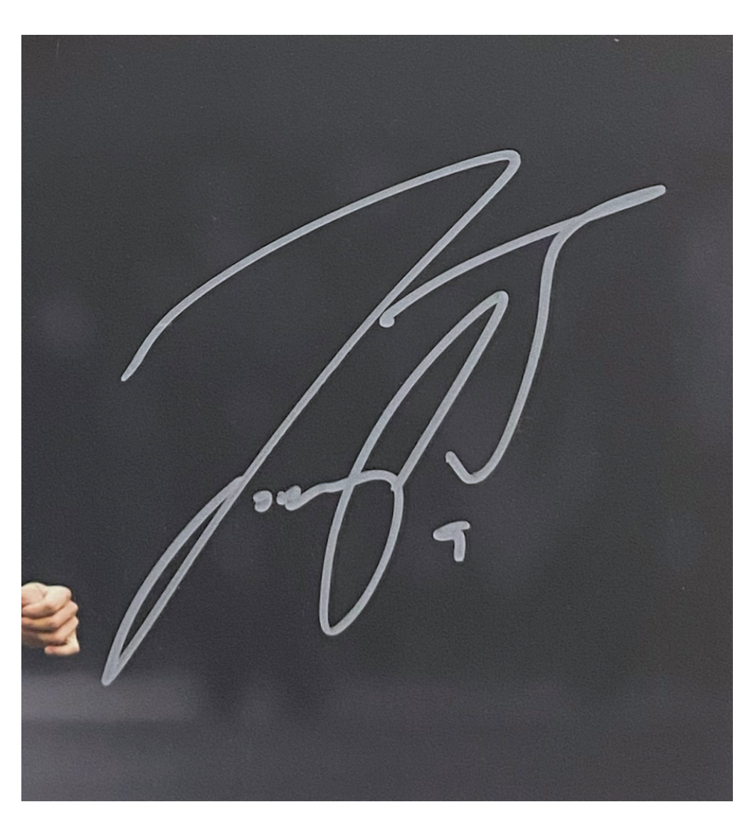 Joe Burrow Autographed Bengals "Throwing" Framed 11" x 14" Photo Fanatics