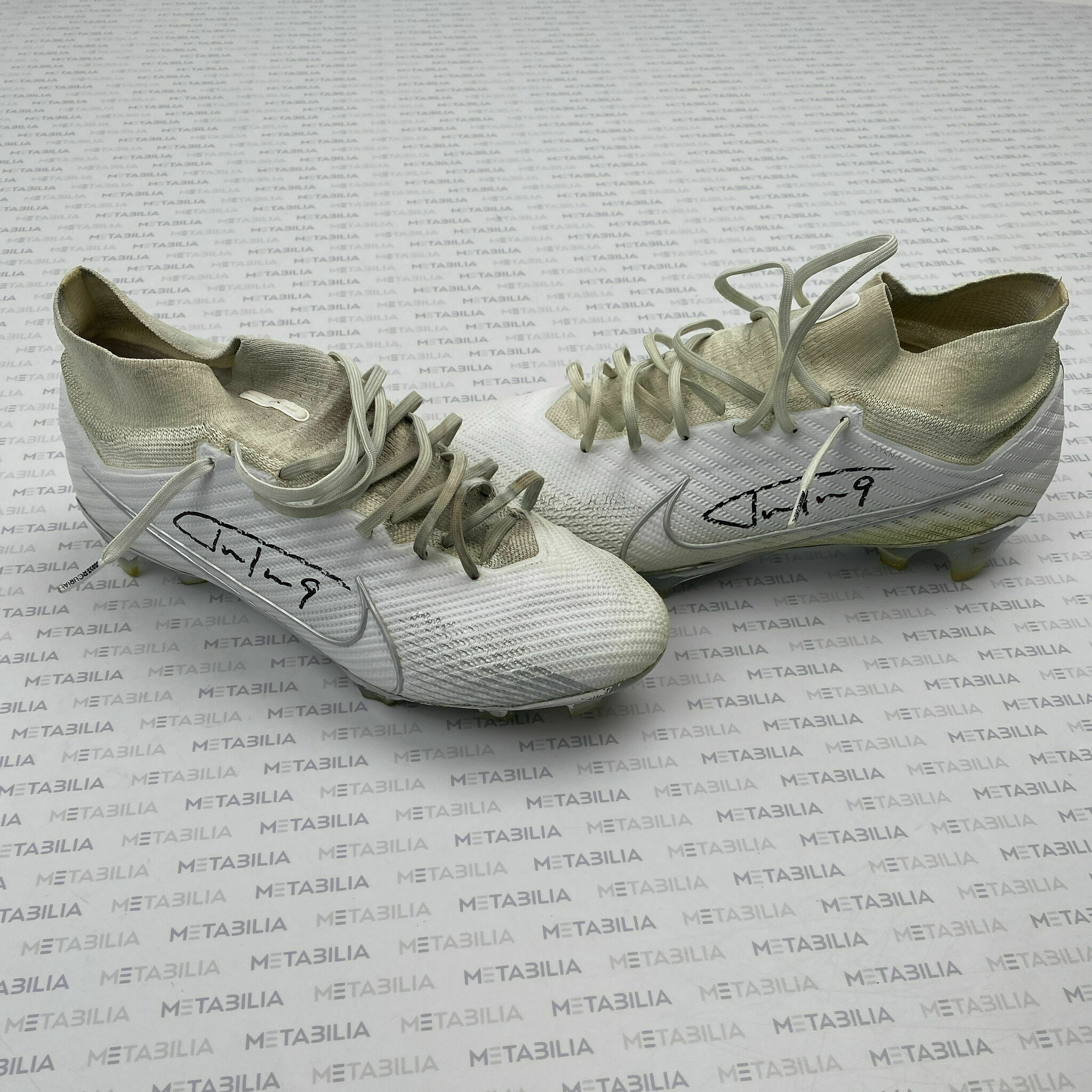 #9 Tucker Signed Game-Worn Cleats - 2020-2021 Season