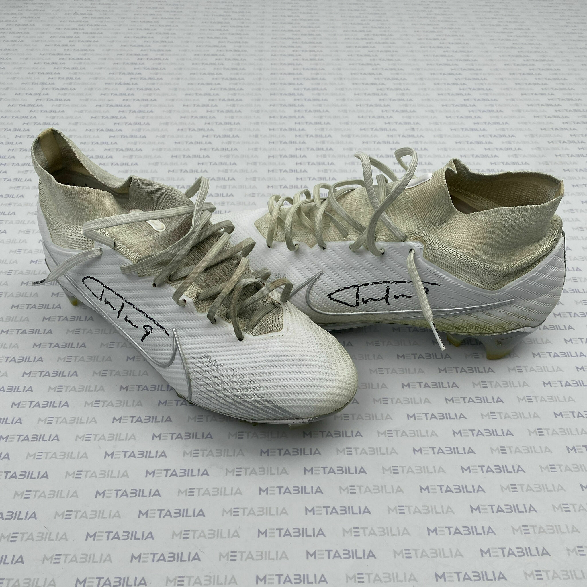 #9 Tucker Signed Game-Worn Cleats - 2020-2021 Season