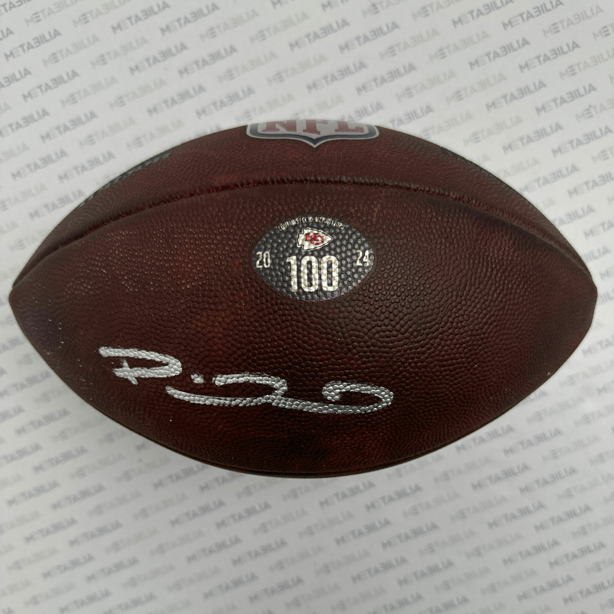 #15 Mahomes Signed PHOTOMATCHED Chiefs Game-Used Ball #100 vs TB