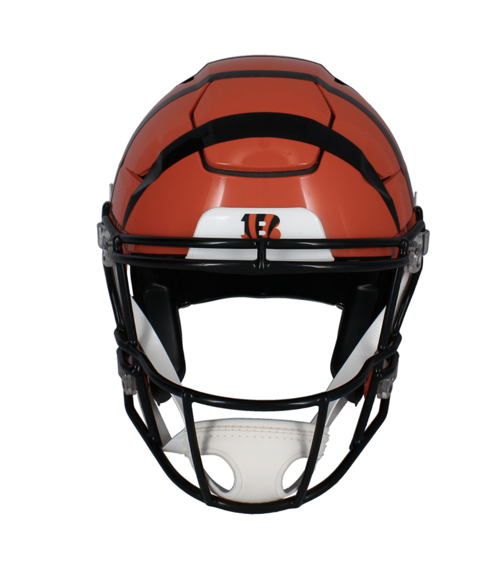 Ja'Marr Chase Autographed Cincinnati Bengals Authentic Speedflex Helmet Beckett