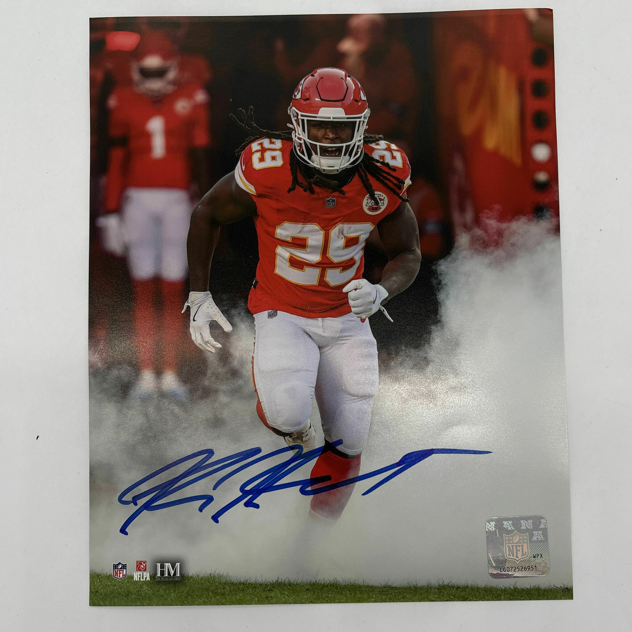 Kareem Hunt Signed 8x10 - Smoke