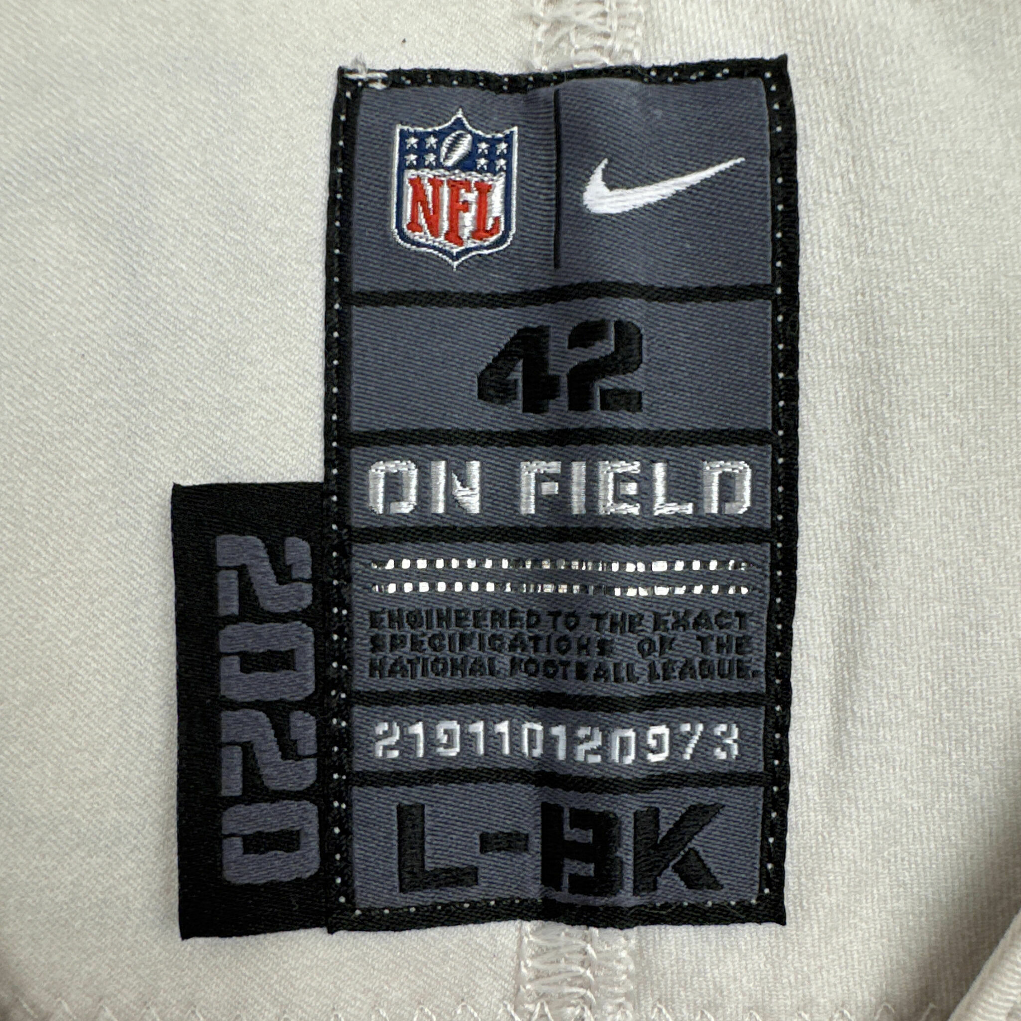 # 82 Johnny Mundt 2020 Game-Issued Jersey