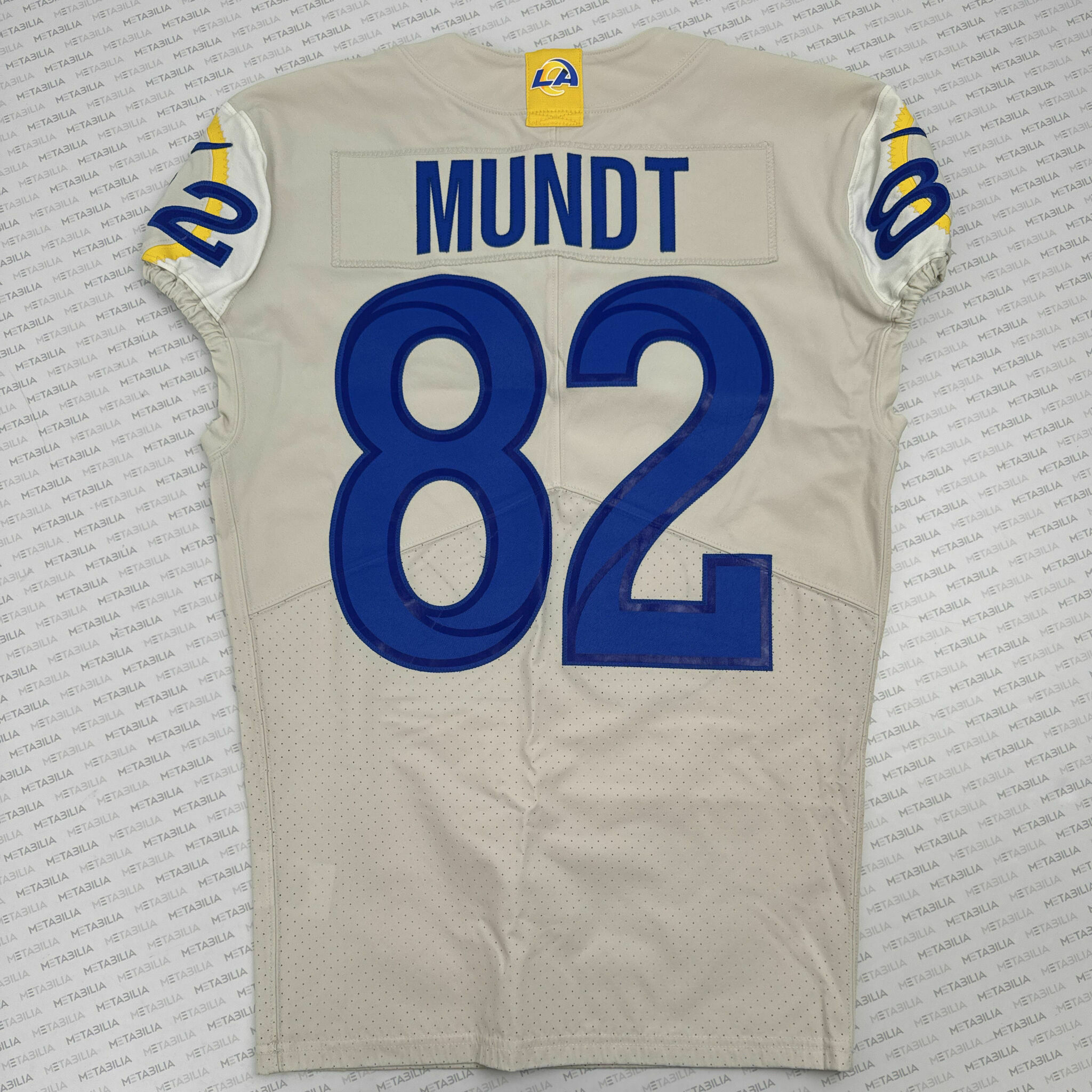 # 82 Johnny Mundt 2020 Game-Issued Jersey