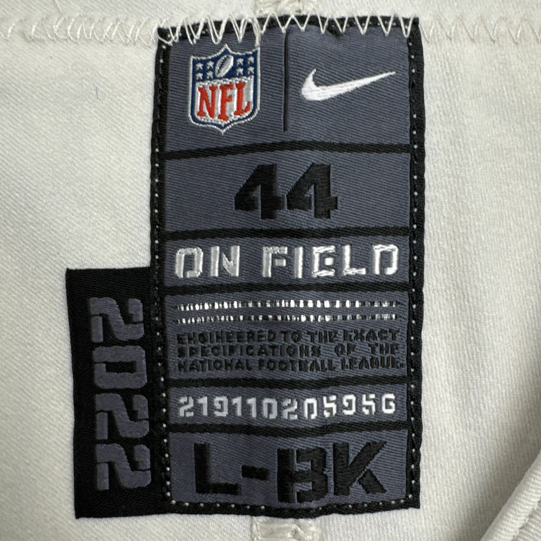 # 98 Brayden Thomas 2022 Game-Issued Jersey