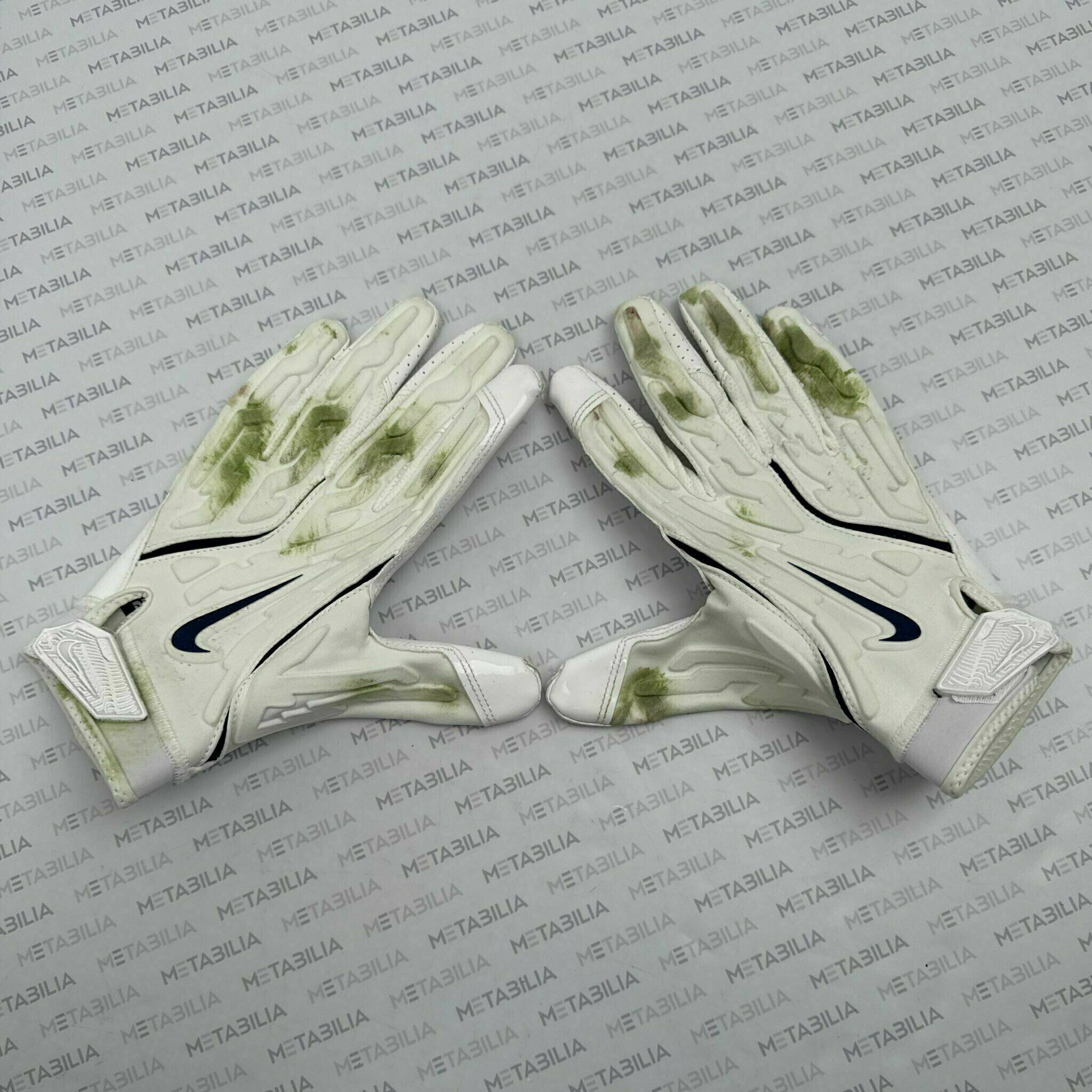 #12 Nico Collins Game-Worn Gloves vs Chiefs