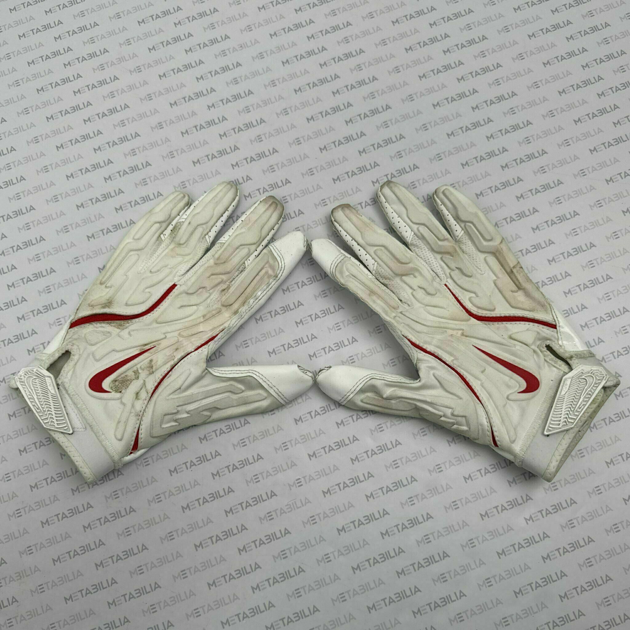 #69 Mike Pennel Game-Worn Gloves vs LAC