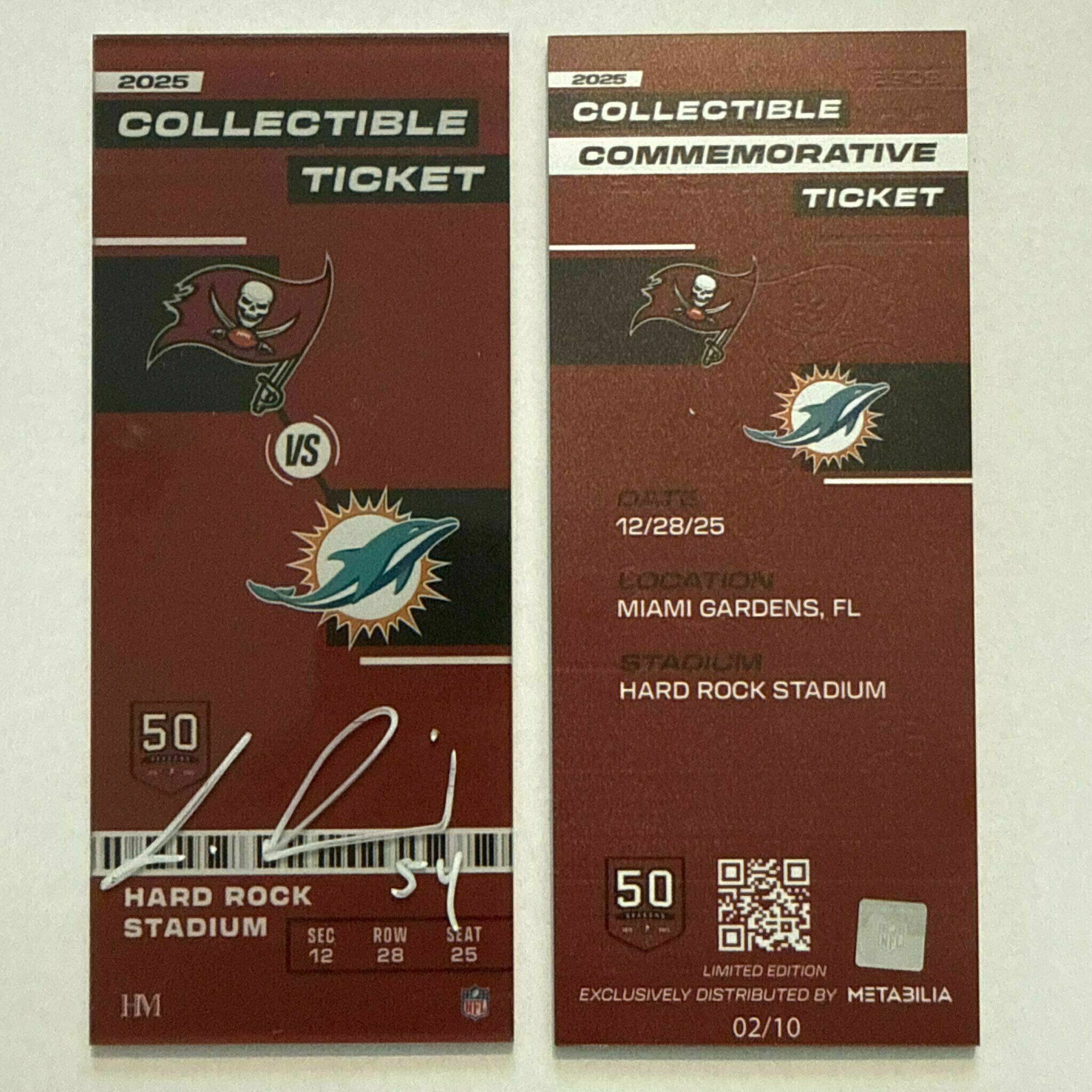 Lavonte David Signed Commemorative Ticket - Wk17 vs Dolphins