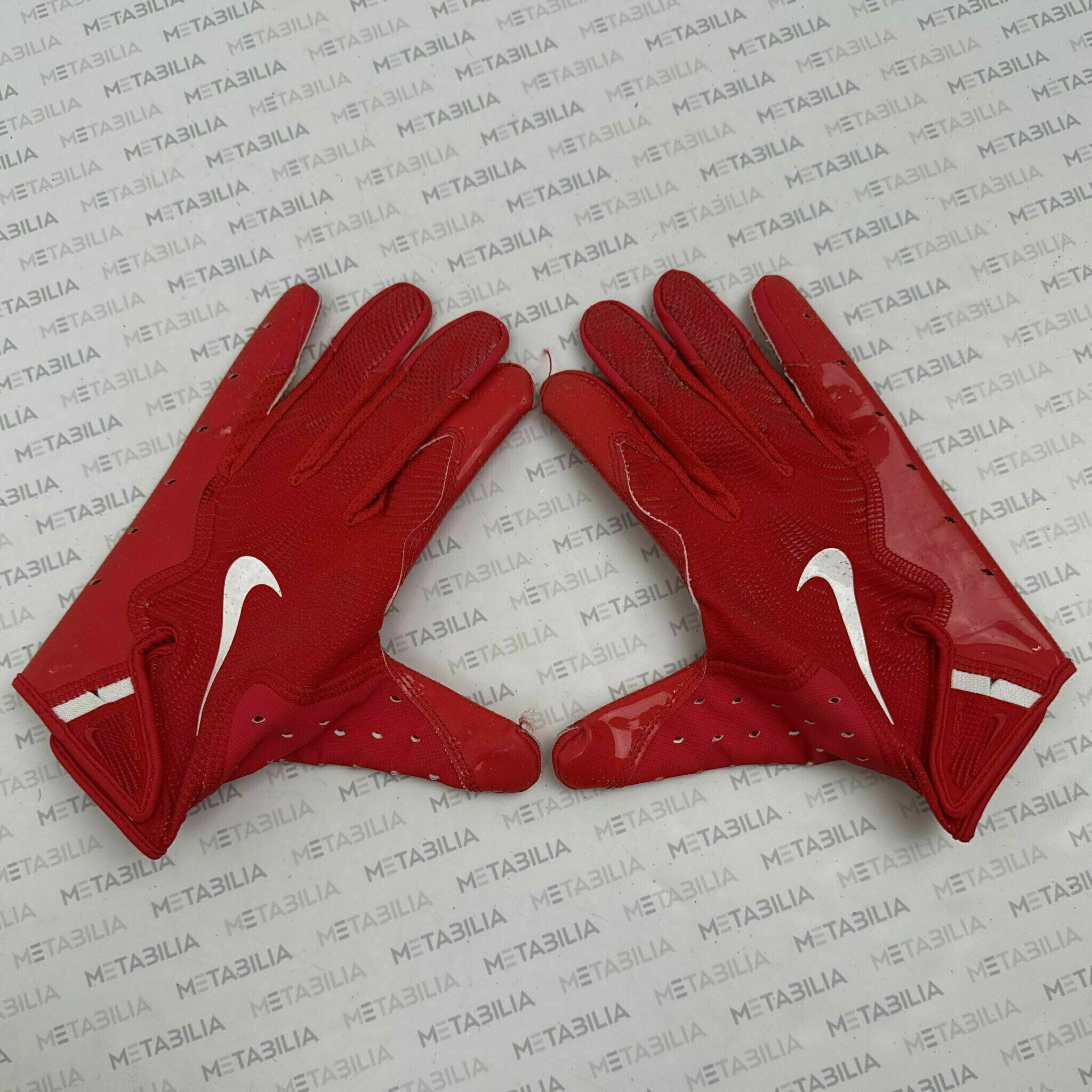 #8 FULTON Game-Worn Gloves vs TEN