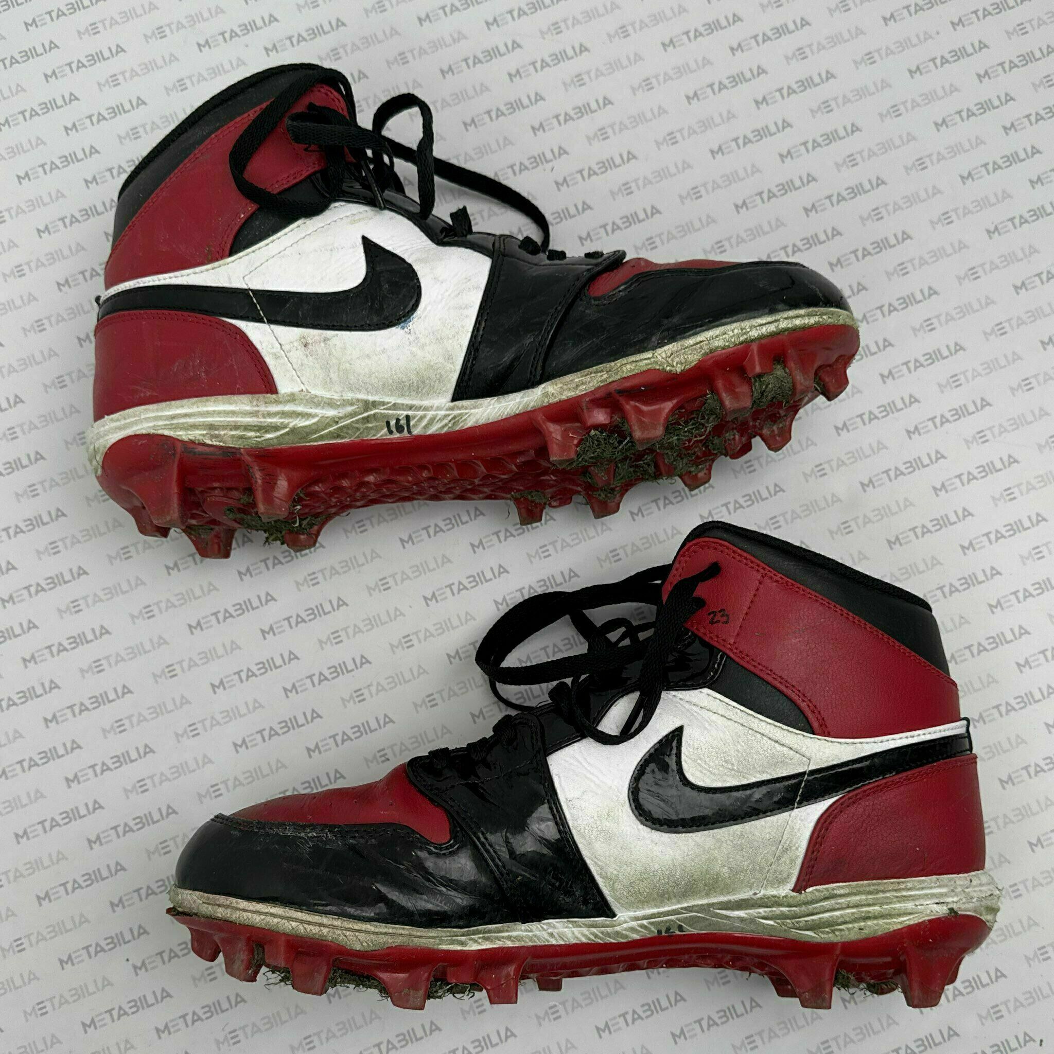#23 Drue Tranquill Game-Worn Cleats vs Colts