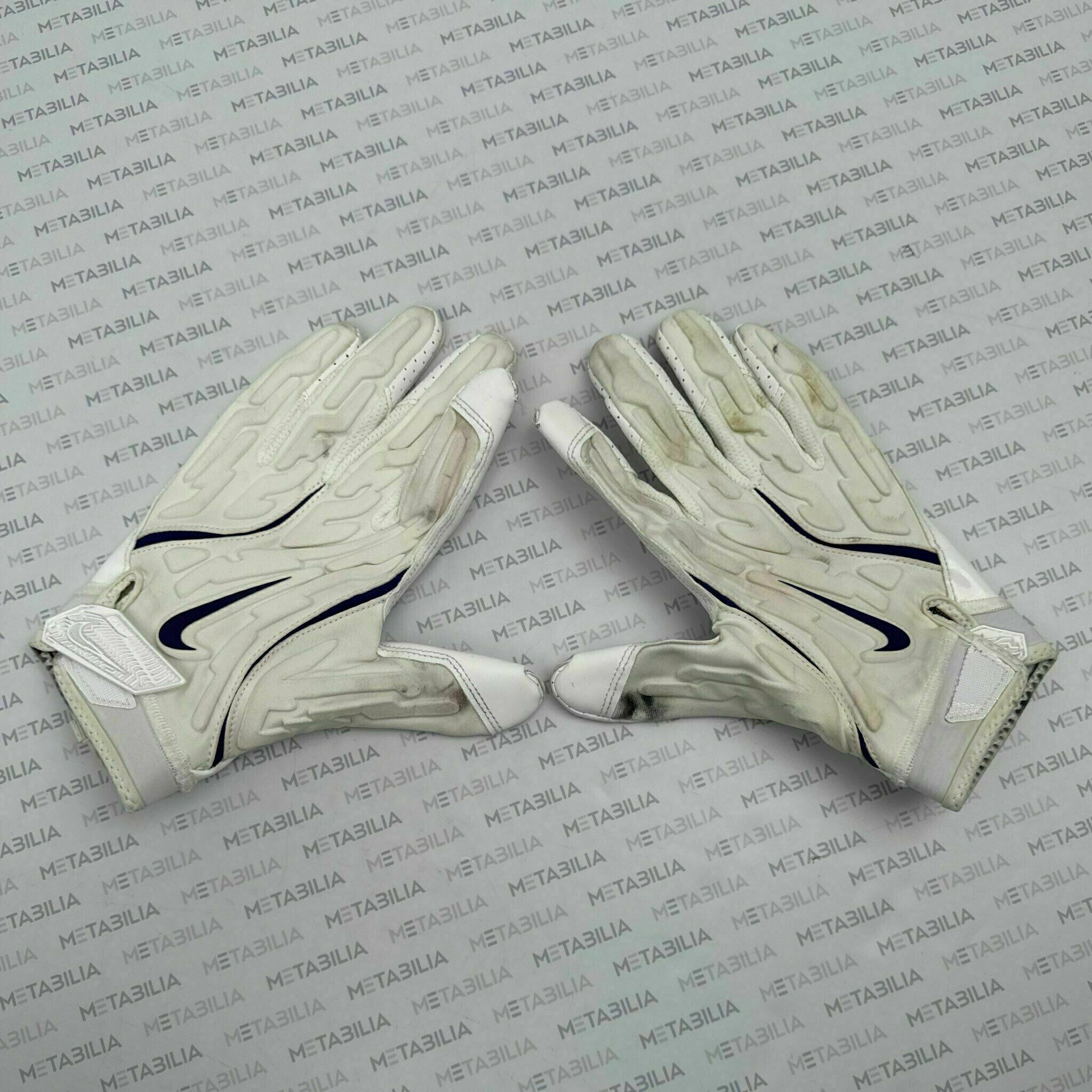 #39 Keondre Jackson Game-Worn Gloves vs Bears