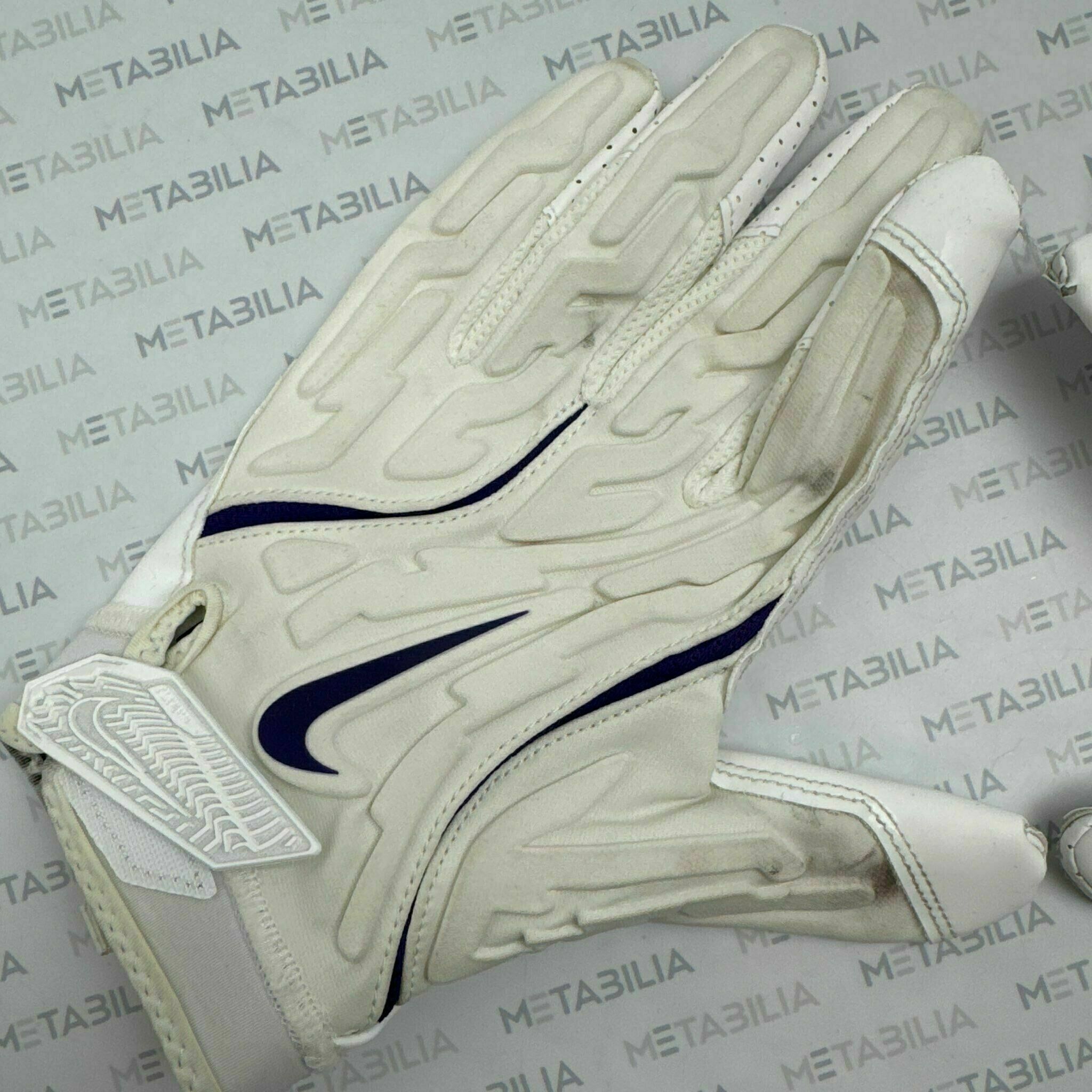 #39 Keondre Jackson Game-Worn Gloves vs Bears