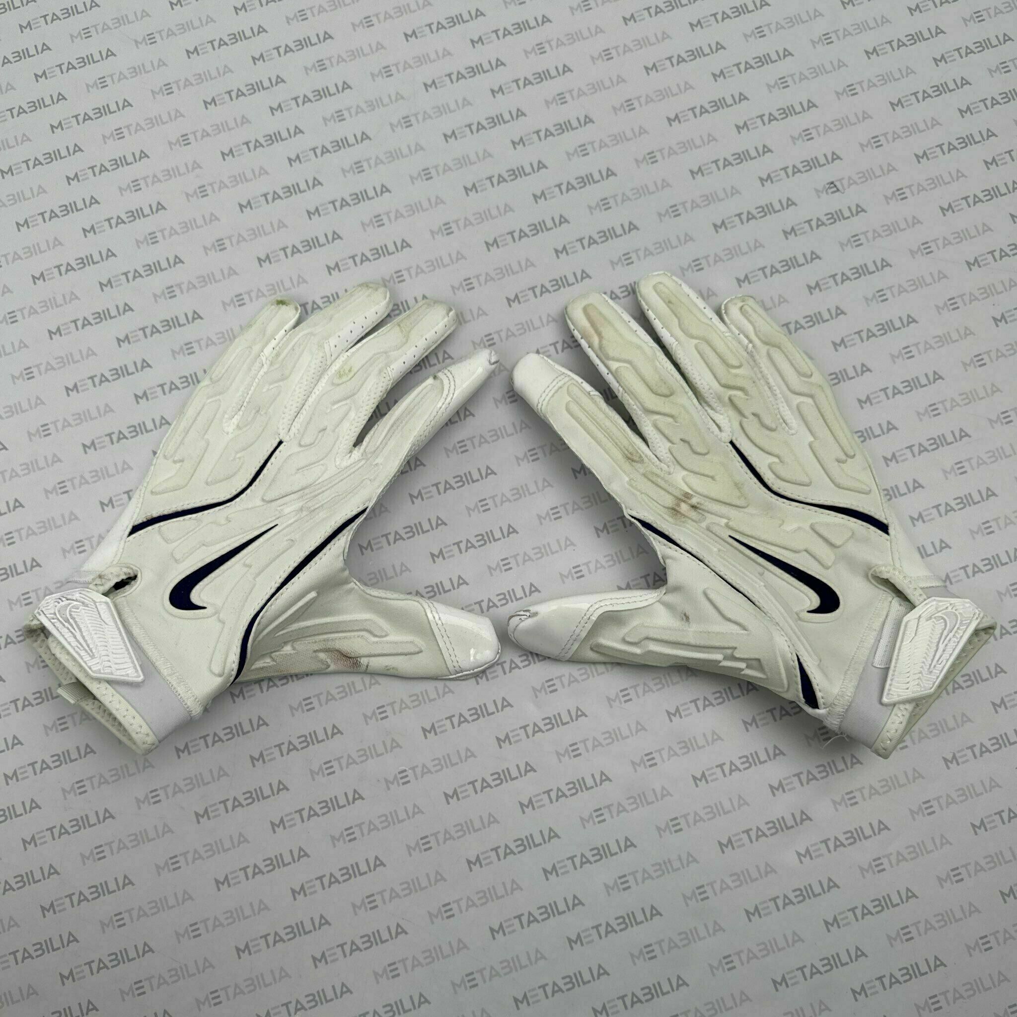 Ravens Player-Worn Gloves vs Rams