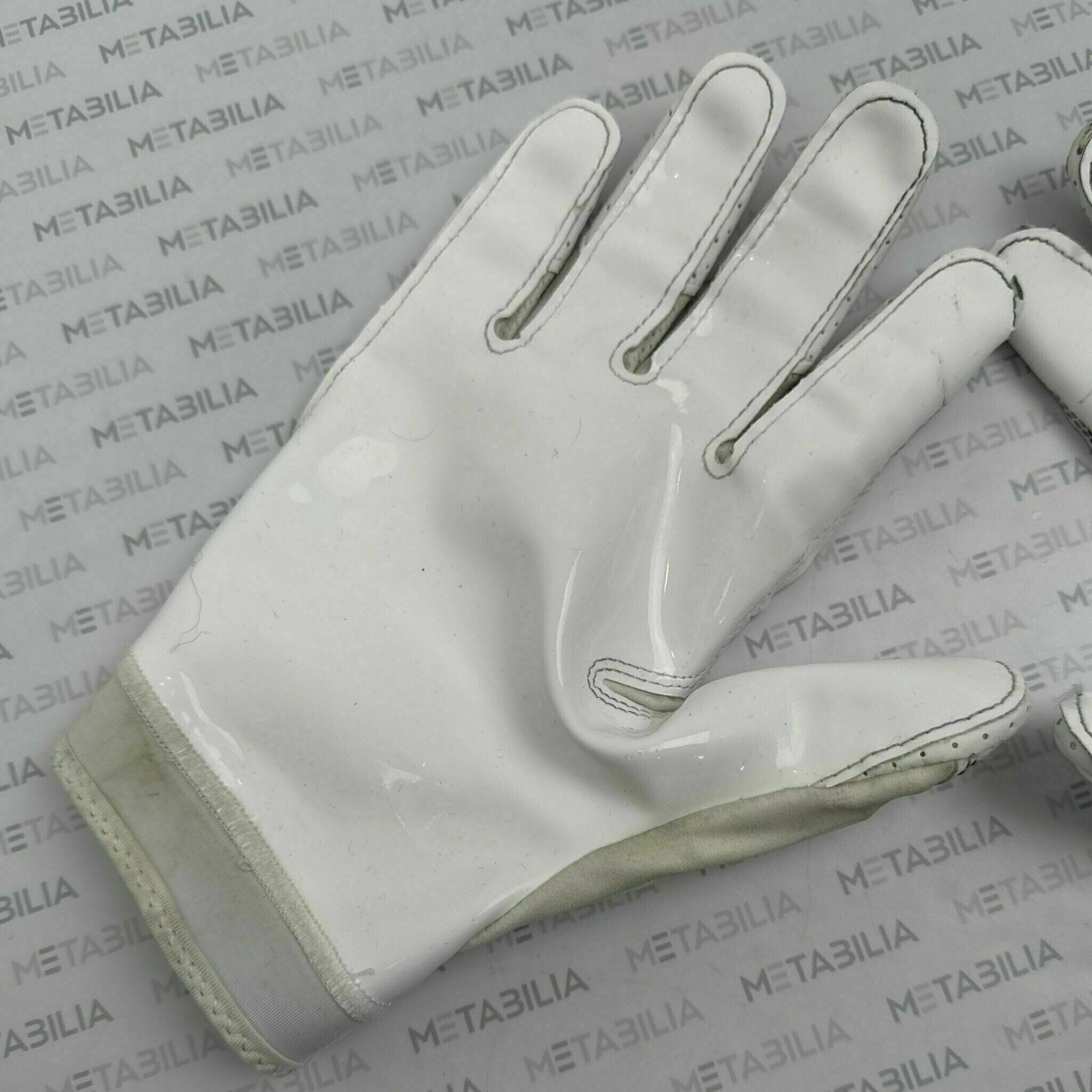 Ravens Player-Worn Gloves vs Rams