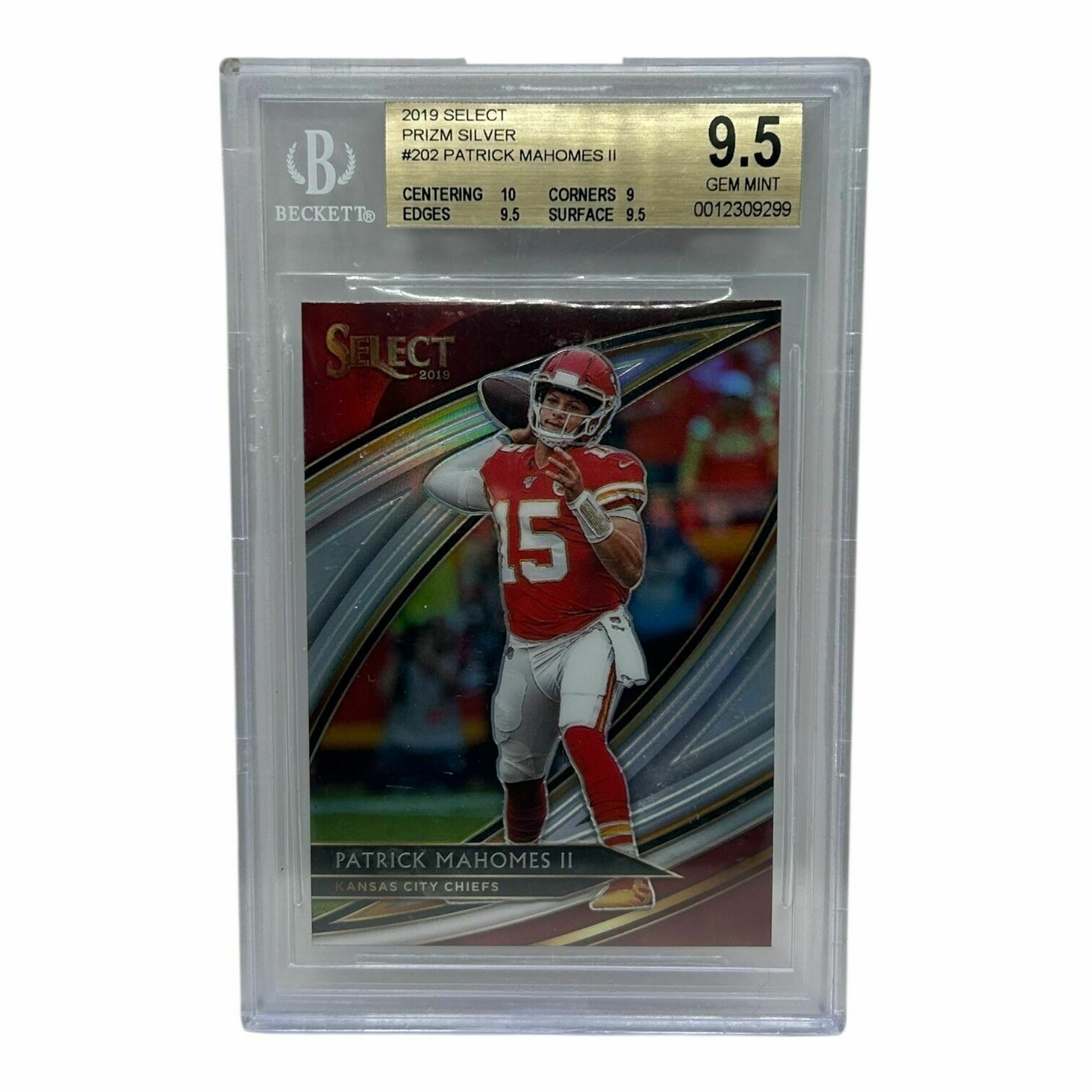 Patrick Mahomes 2019 Panini Selelct Football Field Level Silver Prizm Trading Card - Beckett Grade 9.5 Gem Mint