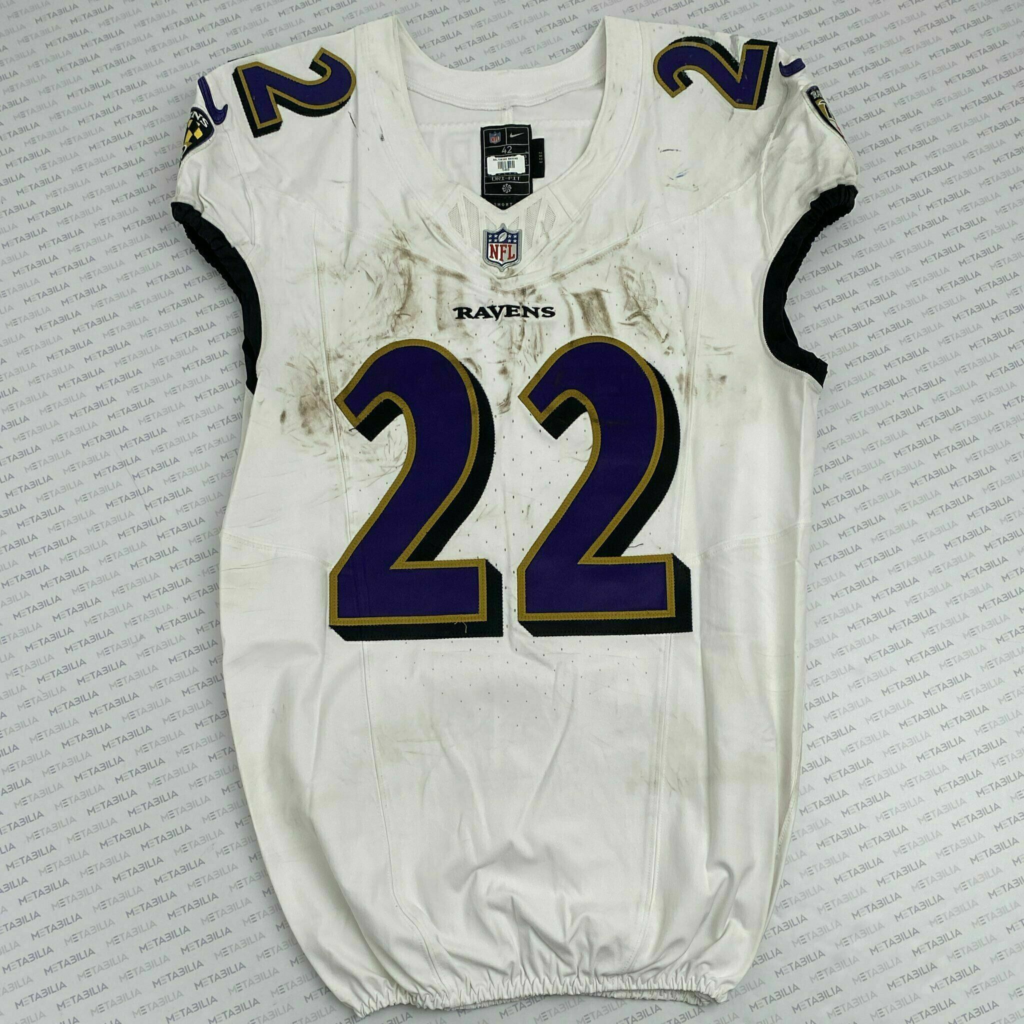 #22 Derrick Henry Signed Game-Worn Jersey vs NYG