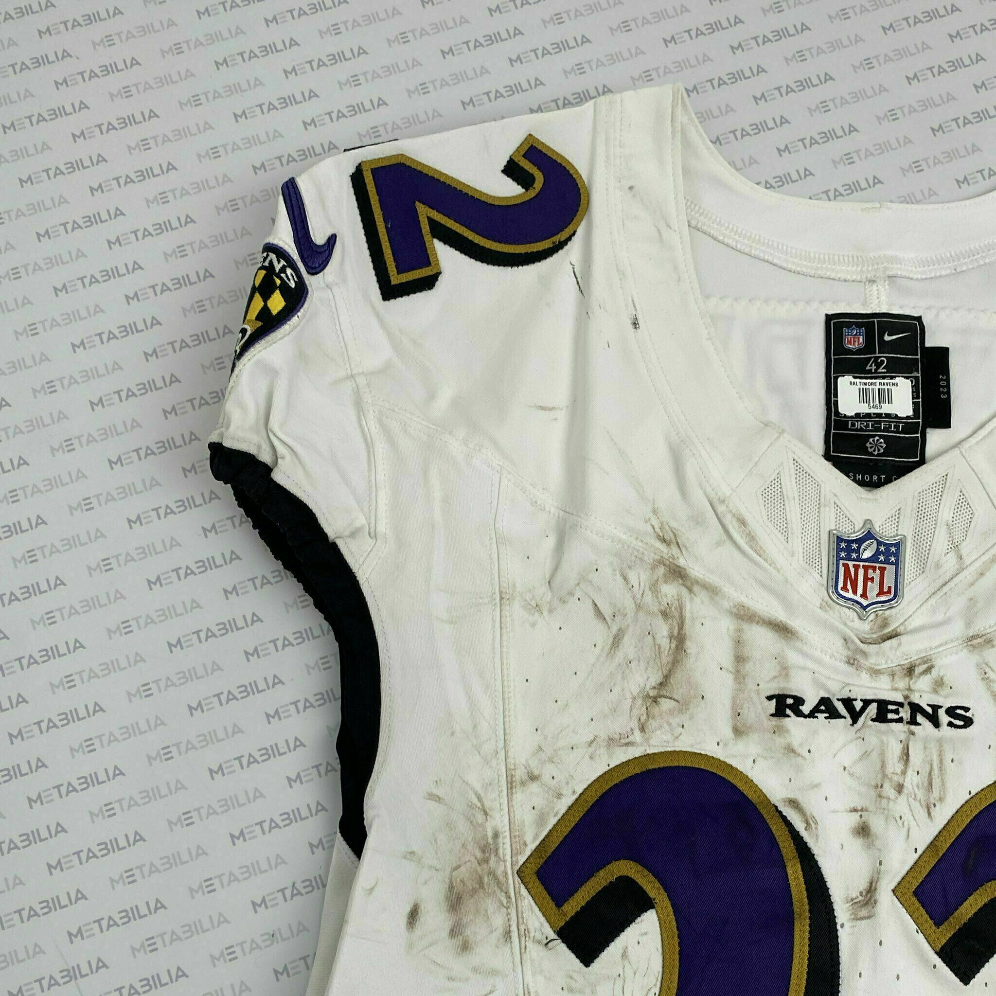 #22 Derrick Henry Signed Game-Worn Jersey vs NYG