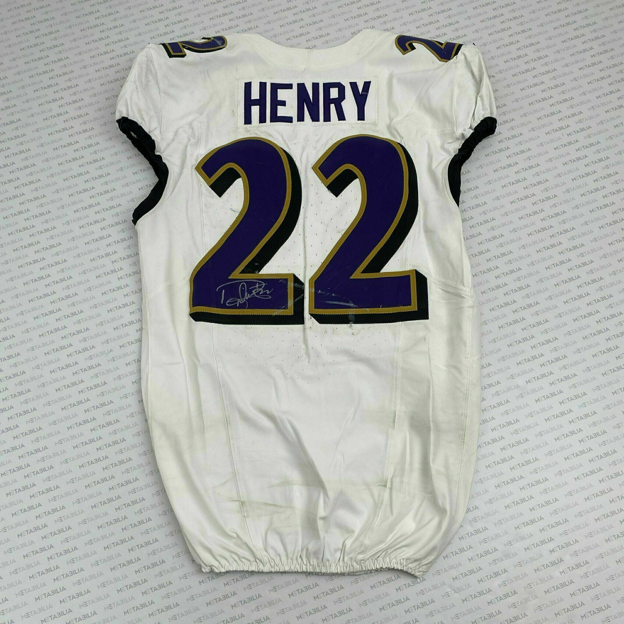 #22 Derrick Henry Signed Game-Worn Jersey vs NYG