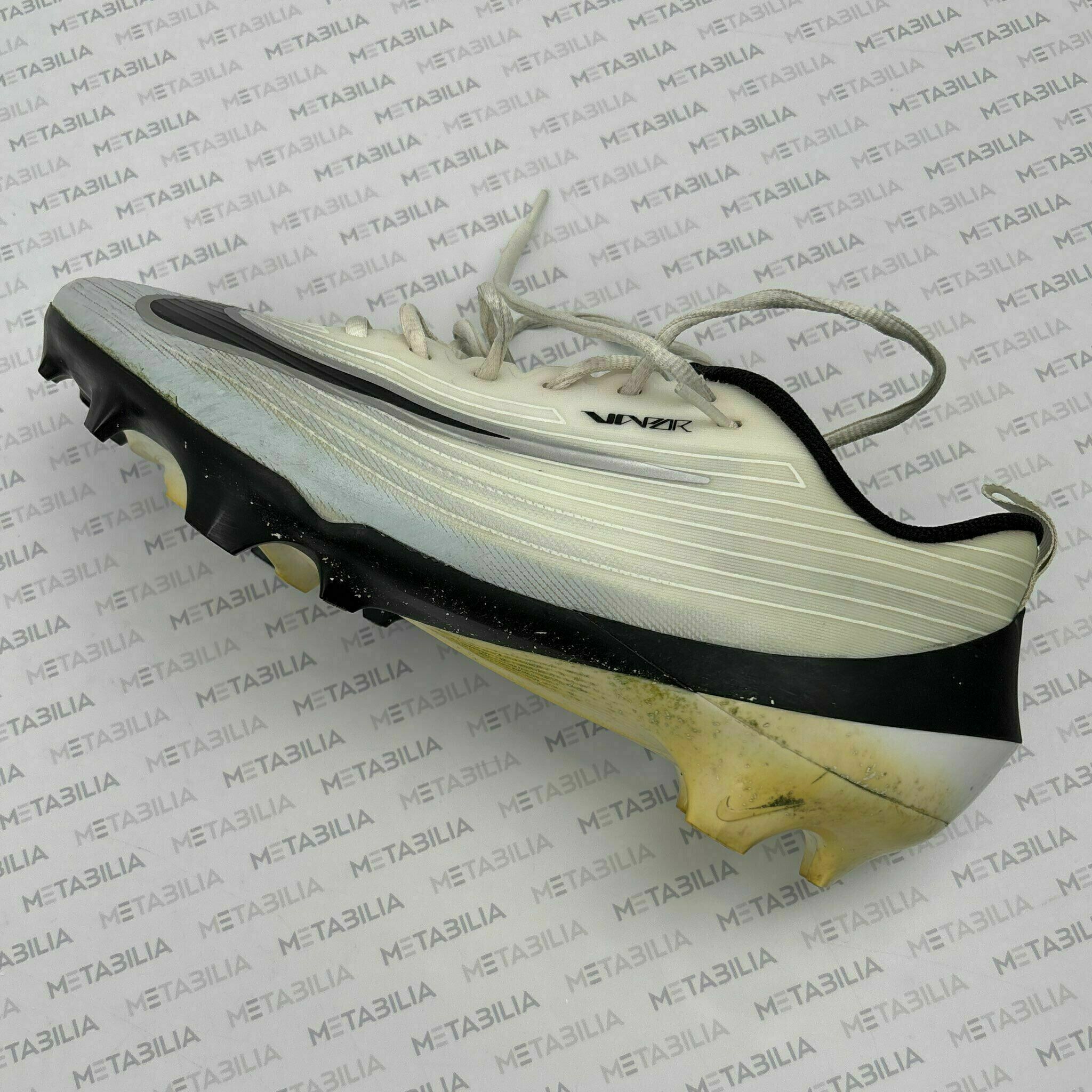 #7 Butker Season-Worn Left Cleat