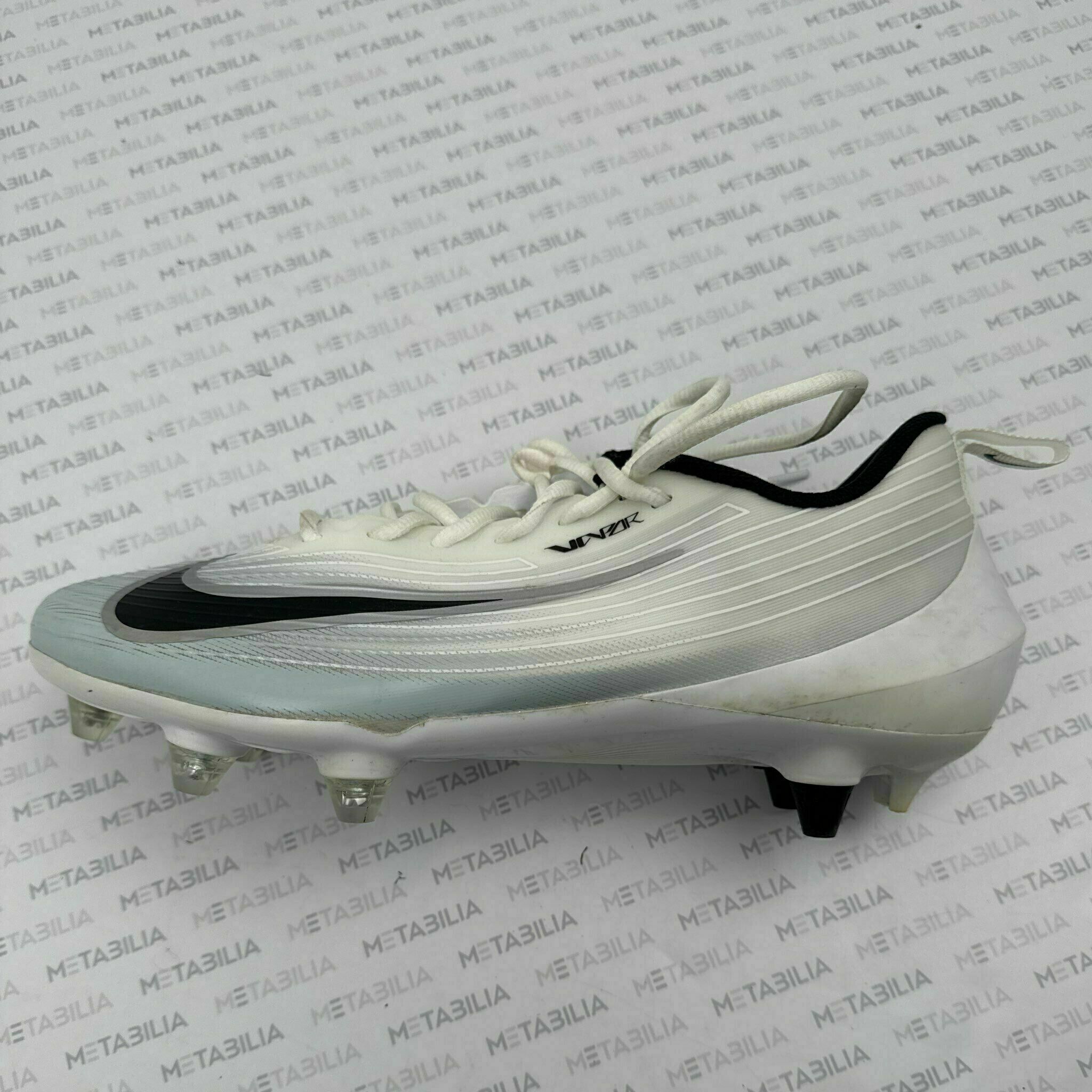 #7 Butker Season-Worn Left Cleat