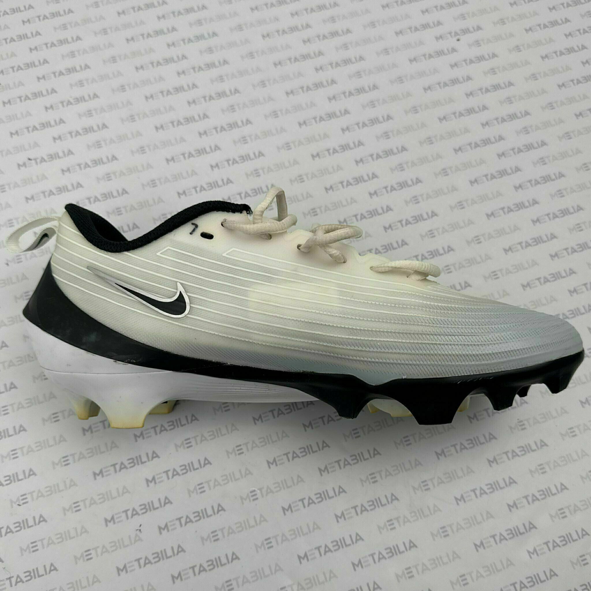 #7 Butker Season-Worn Left Cleat