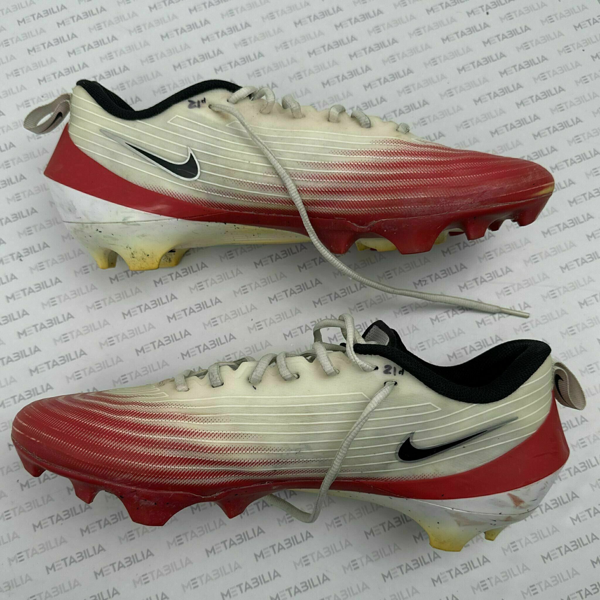 #21 Jaden Hicks Game-Worn Cleats vs Raiders