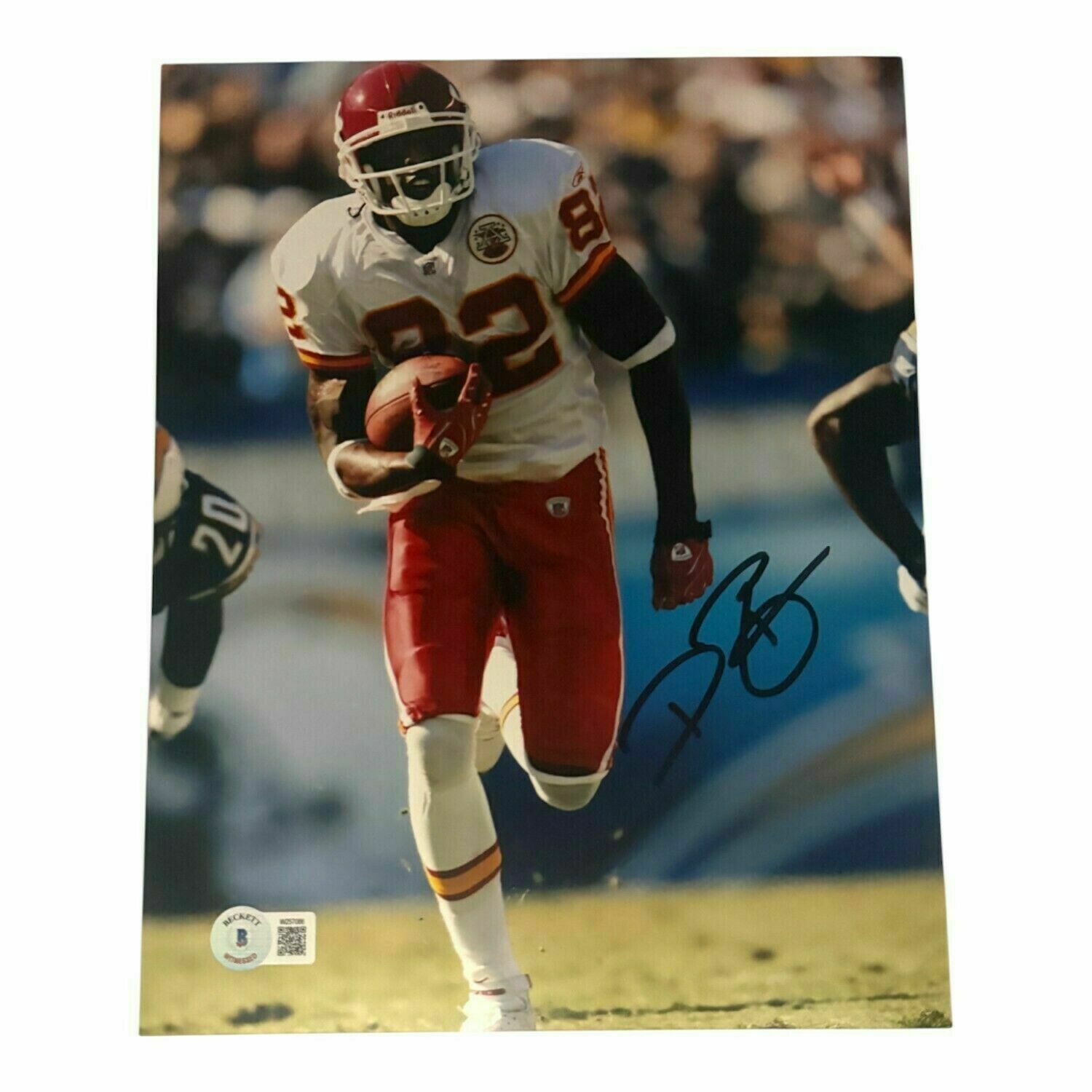 Dwayne Bowe Autographed 8x10 Photo Running in White Jersey Action Shot - Beckett Authentic