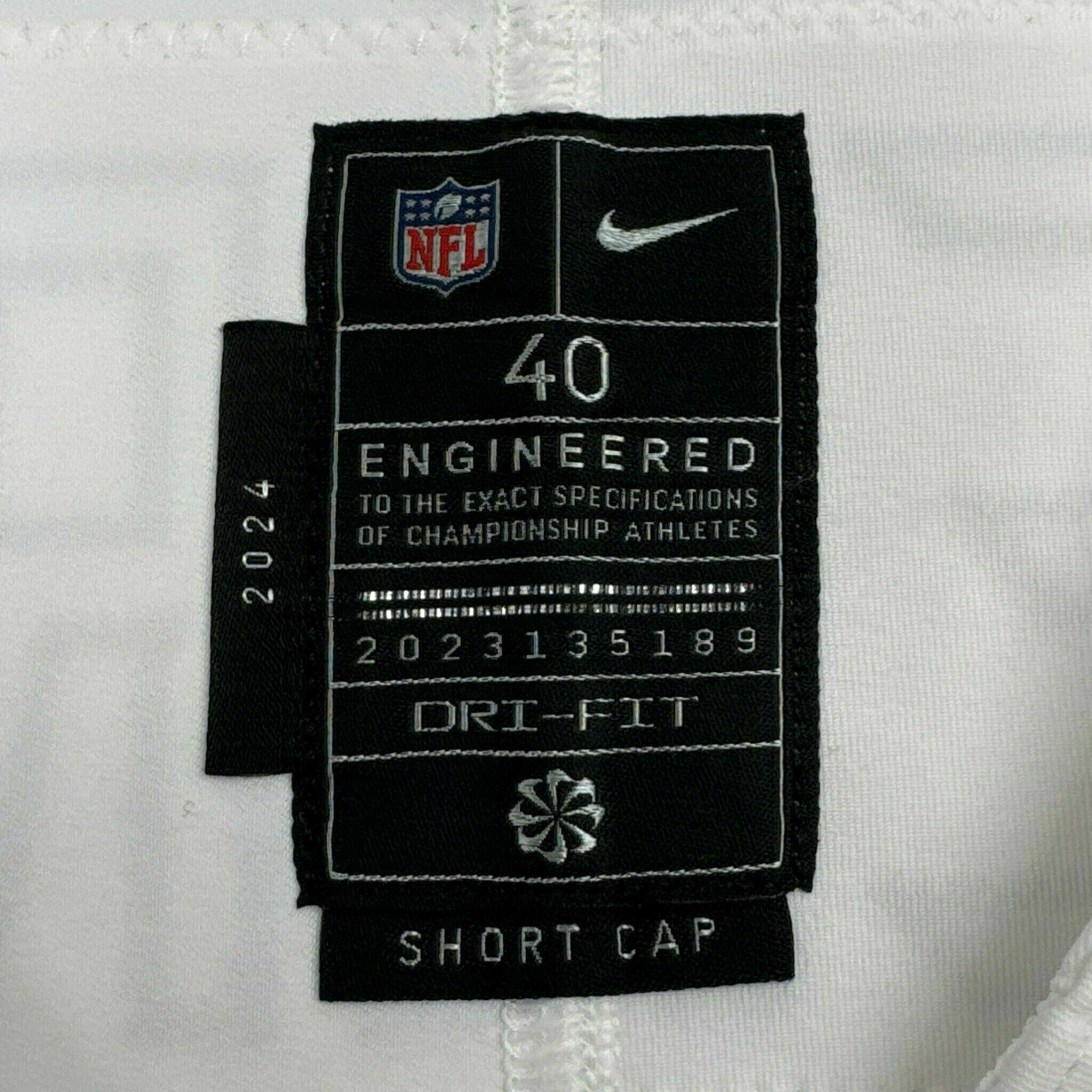 #32 Perry Game-Issued White Jersey
