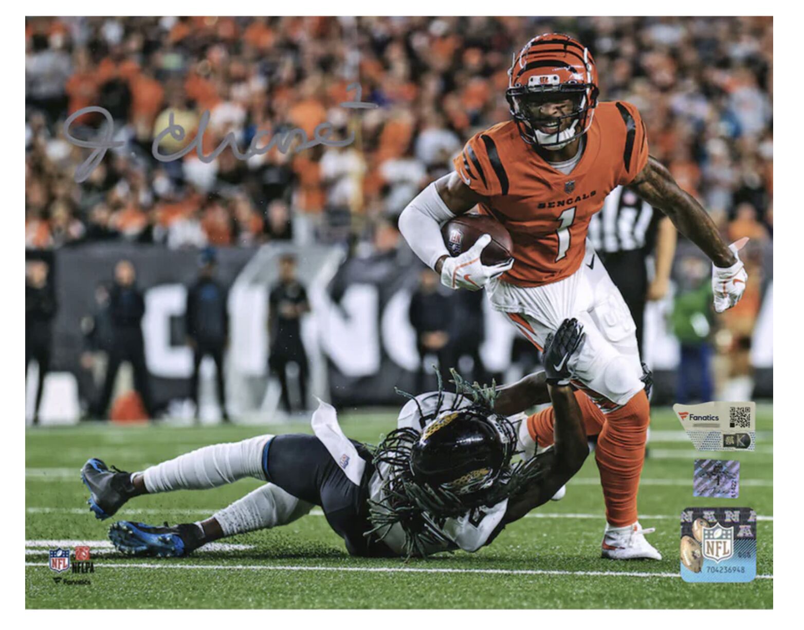 Ja'Marr Chase Autographed Bengals 8" x 10" Breaking Tackle Photograph Fanatics