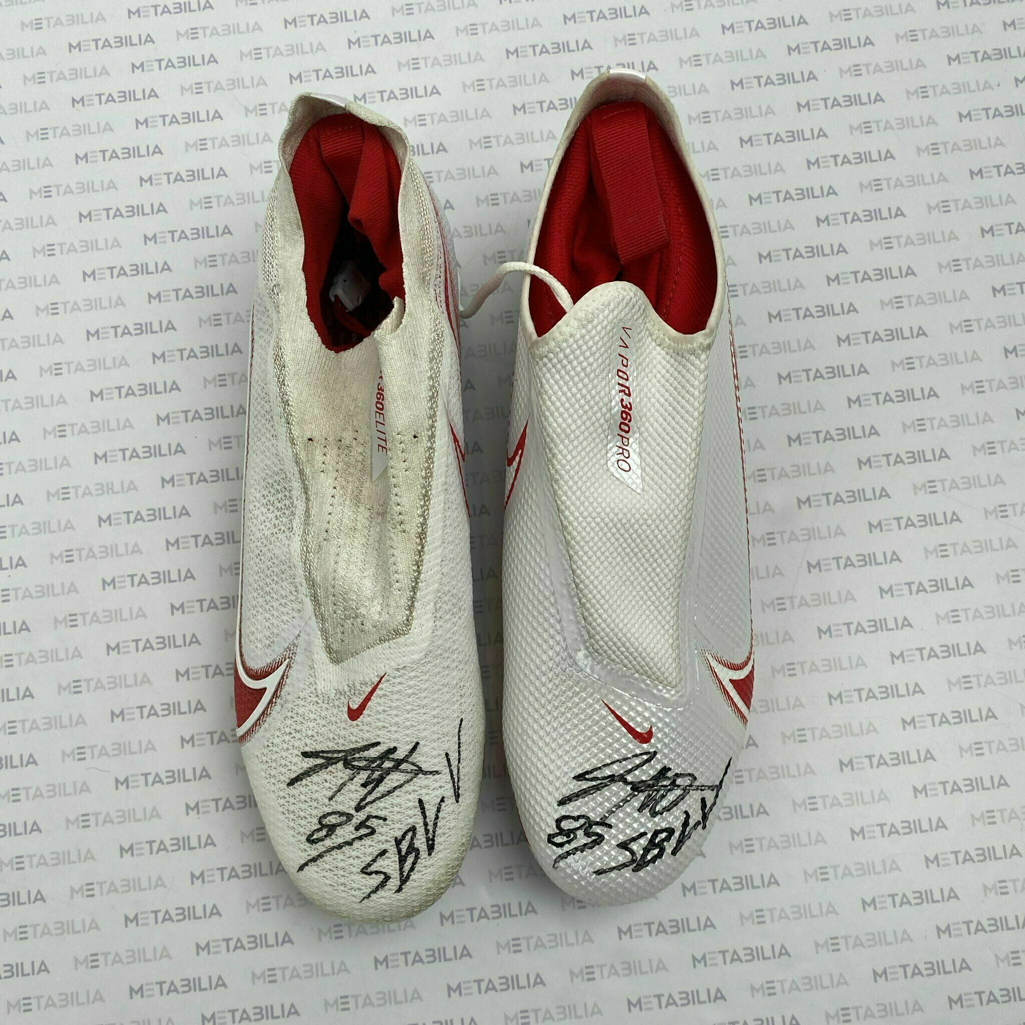 #85 Jaydon Mickens Signed & Inscribed Season-Used Cleats 2020-2021 Season
