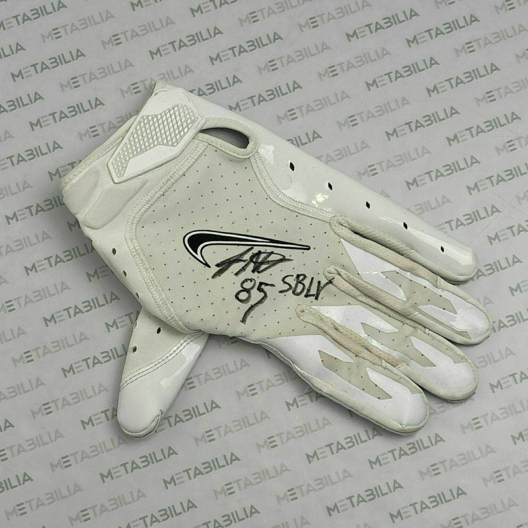 #85 Jaydon Mickens Signed & Inscribed Season-Worn White Single Left Glove 2020-2021 Season